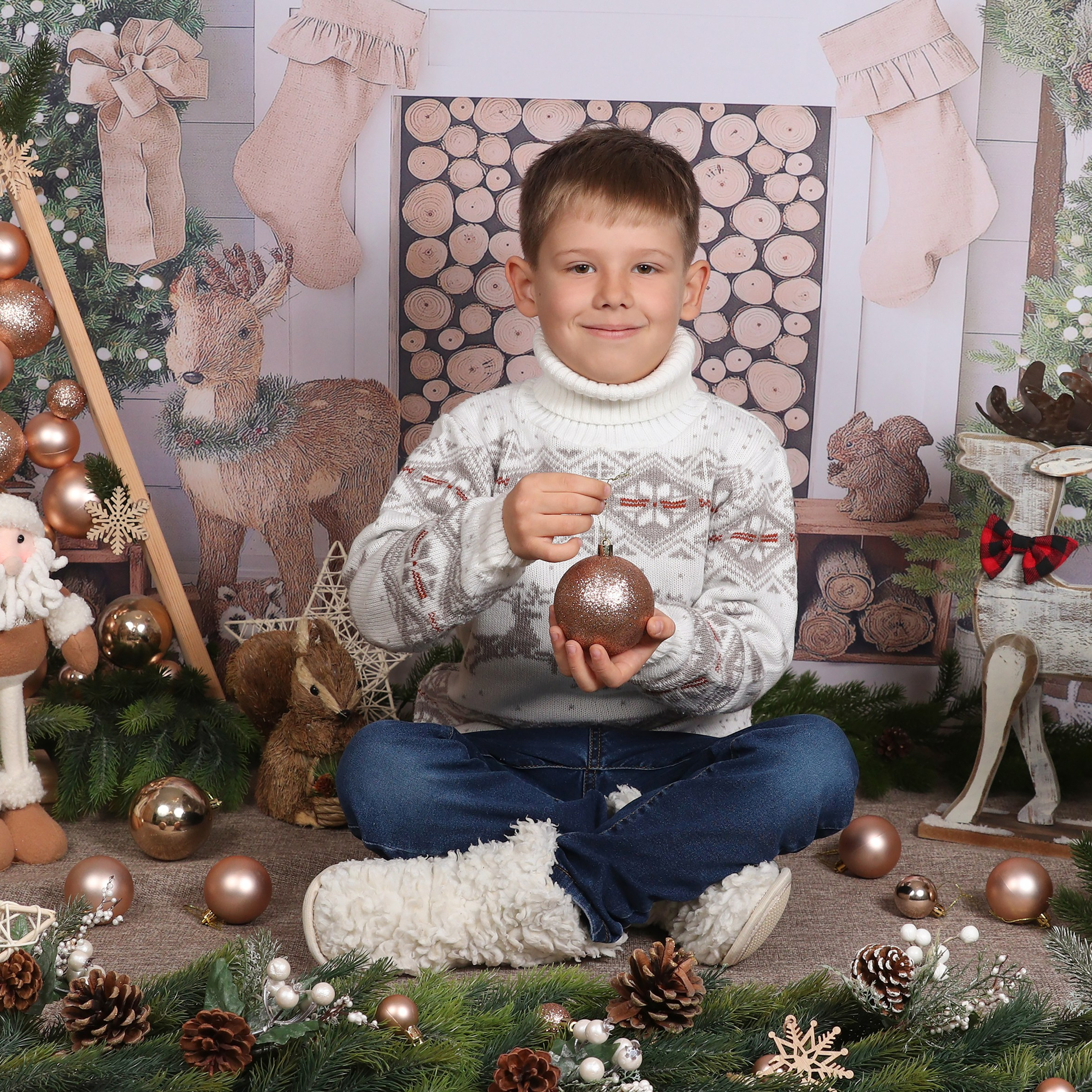 Отзывы и пожелания о Мастерской детской фотографии Happybook. Детский фотограф в Алматы, виньетки, выпускной альбом Алматы