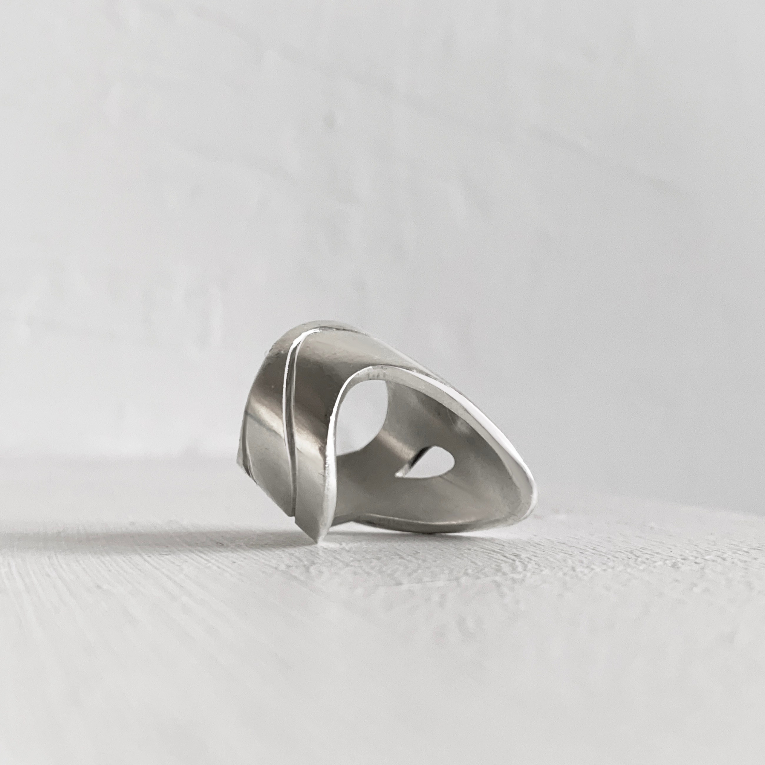 Jewelry Library. No Sam