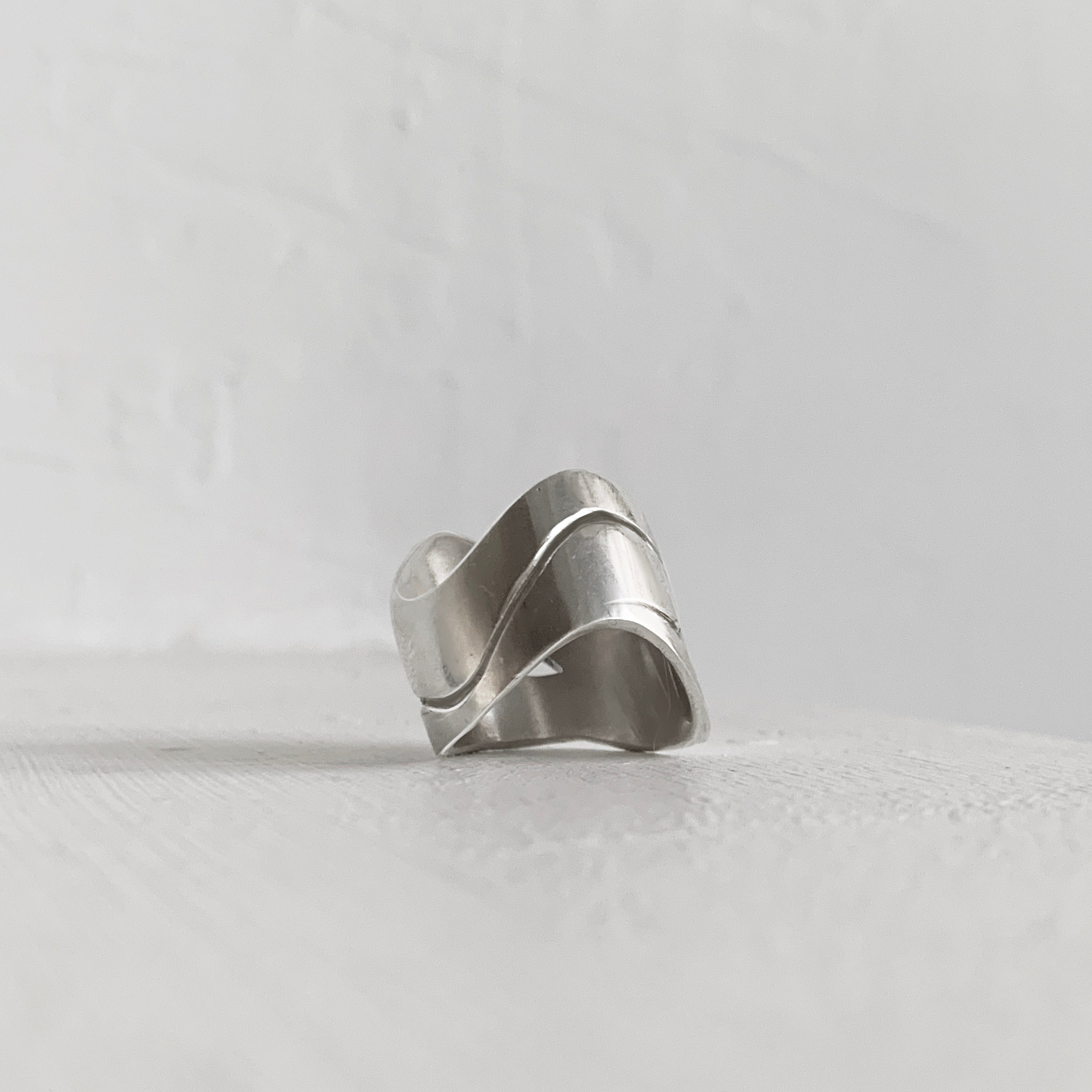 Jewelry Library. No Sam