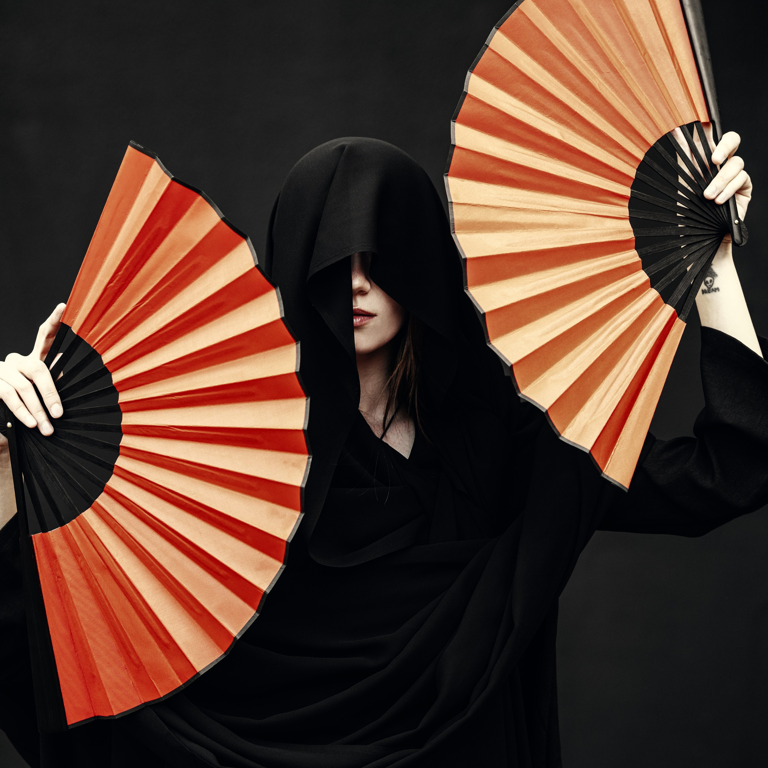 Красное солнце