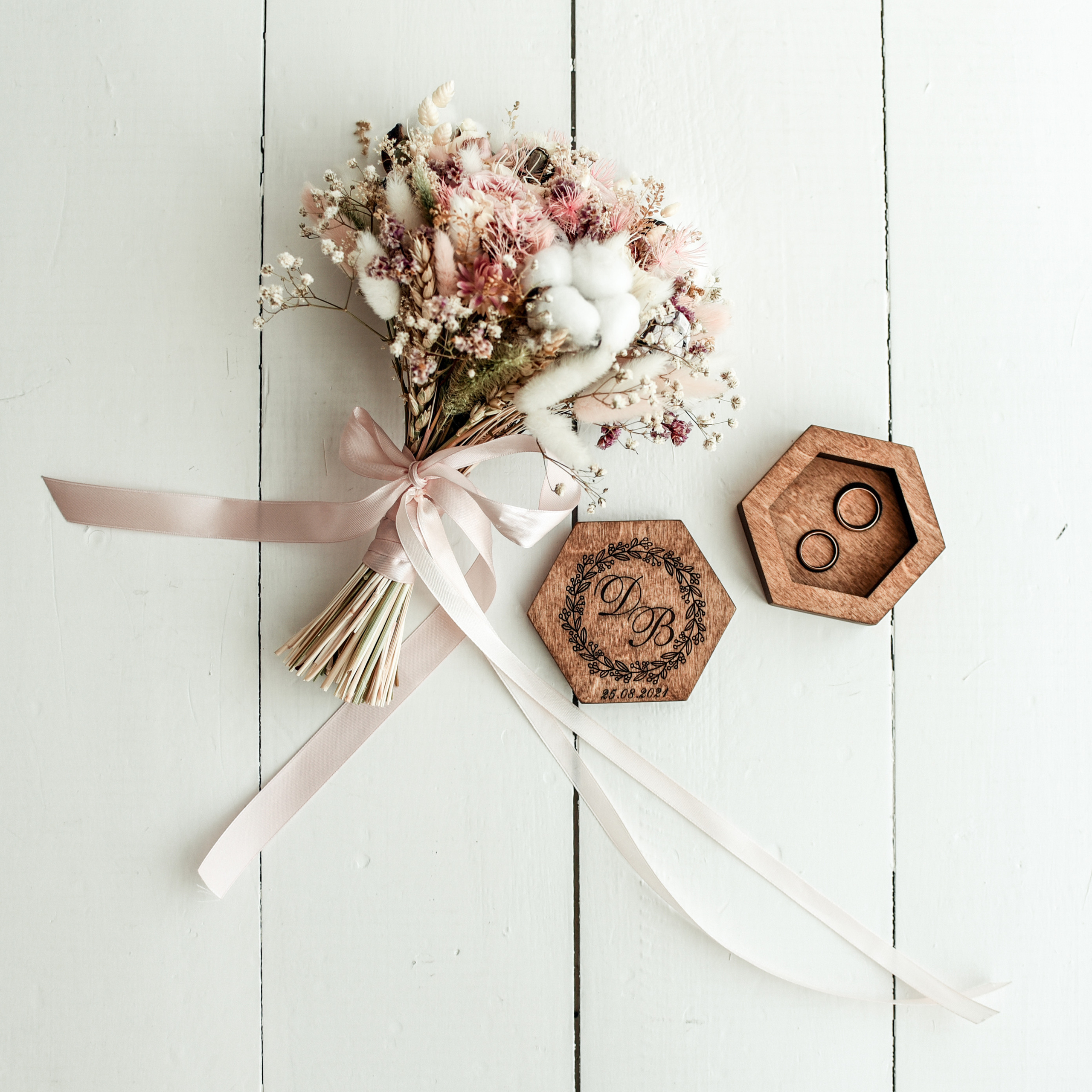 Отзывы. Свадебный, семейный, детский, контент фотограф в Омске Максим Ильин