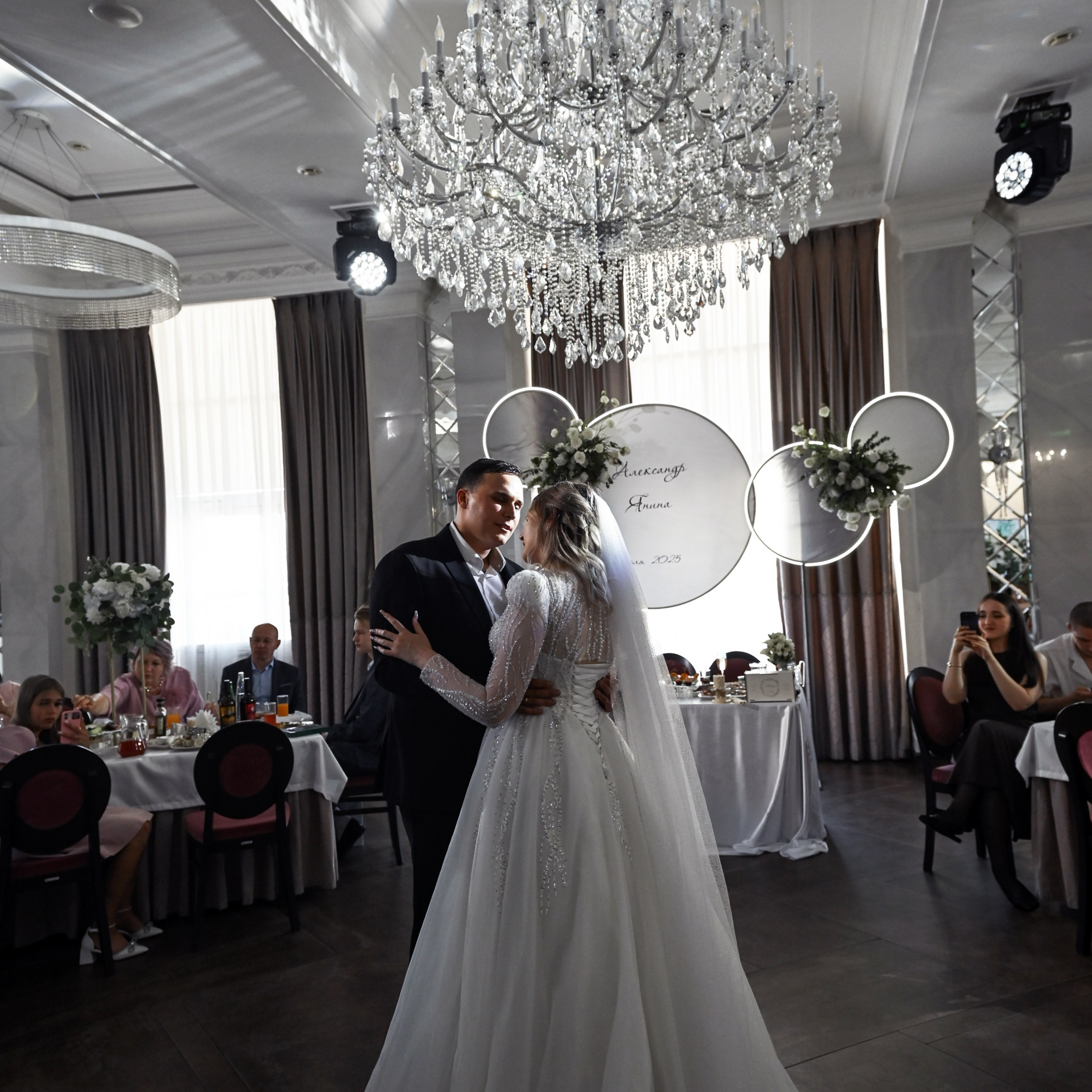 Отзывы. Свадебный, семейный, детский, контент фотограф в Омске Максим Ильин