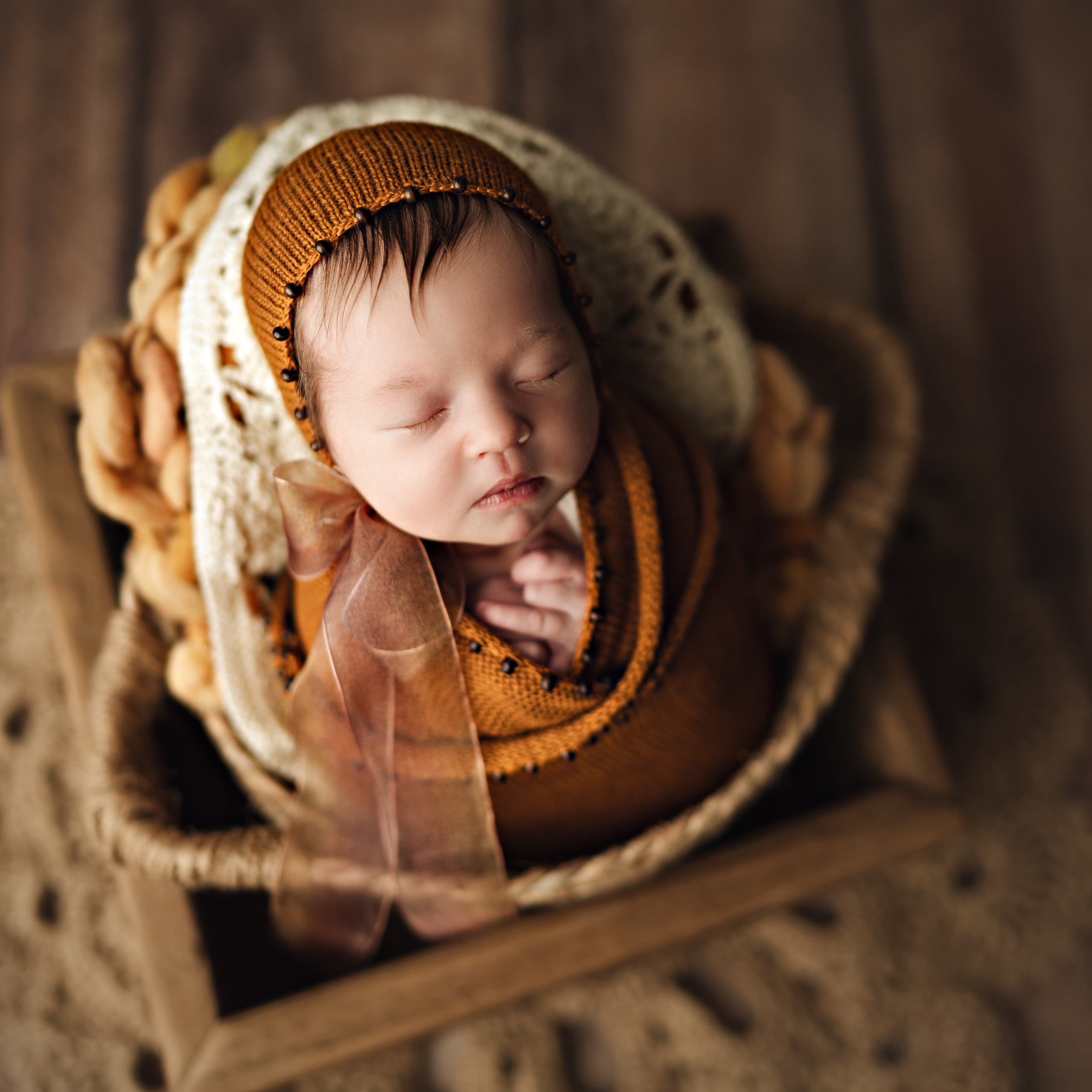 Фотосессия новорожденных в Москве — newborn фотограф Елена Виниченко