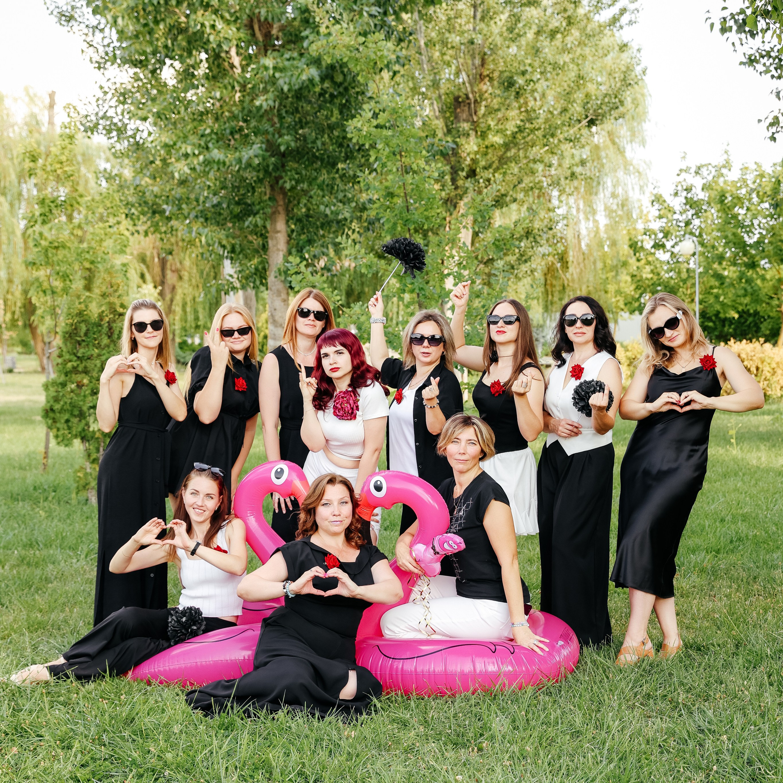 Яркий девичник