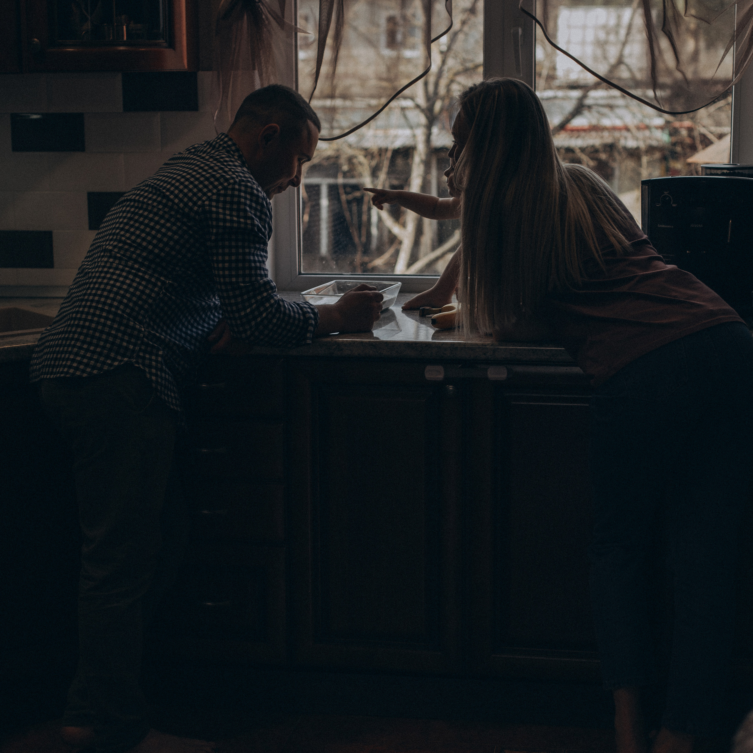 Непоседа Злата. Фотограф Катя Курк семейная фотография