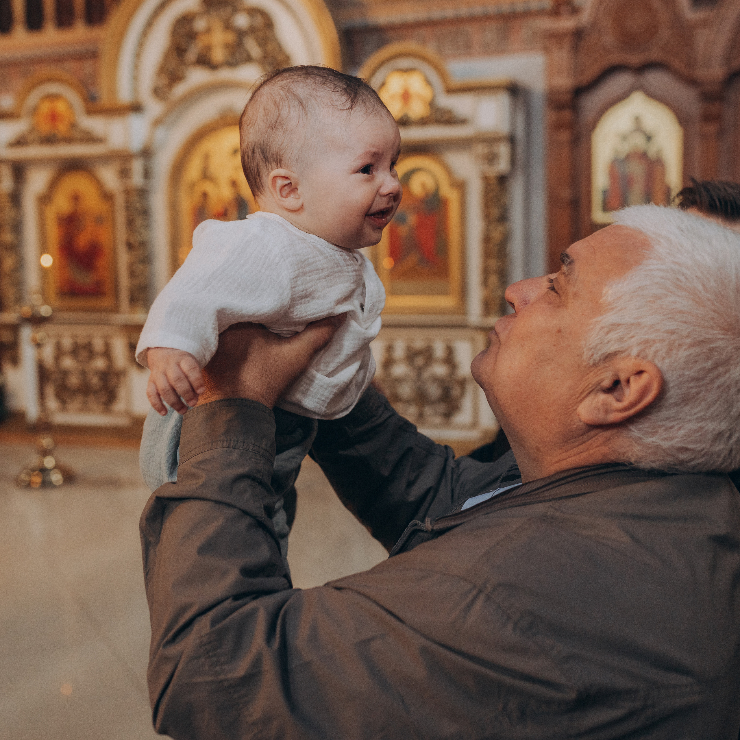 Крещение Проши. Фотограф Катя Курк семейная lifestyle фотография