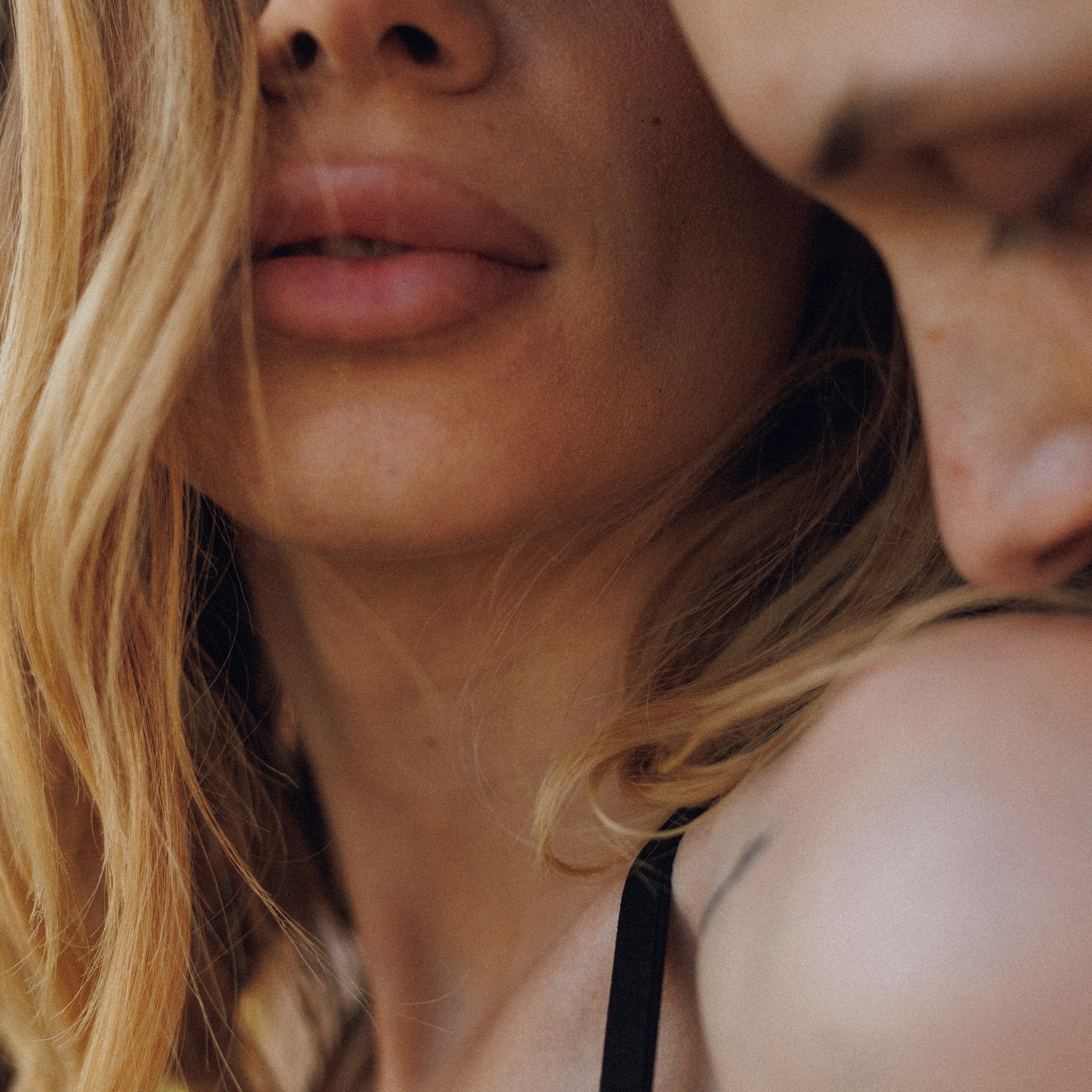 Лера и Дима. Рассвет. Фотограф Катя Курк семейная lifestyle фотография