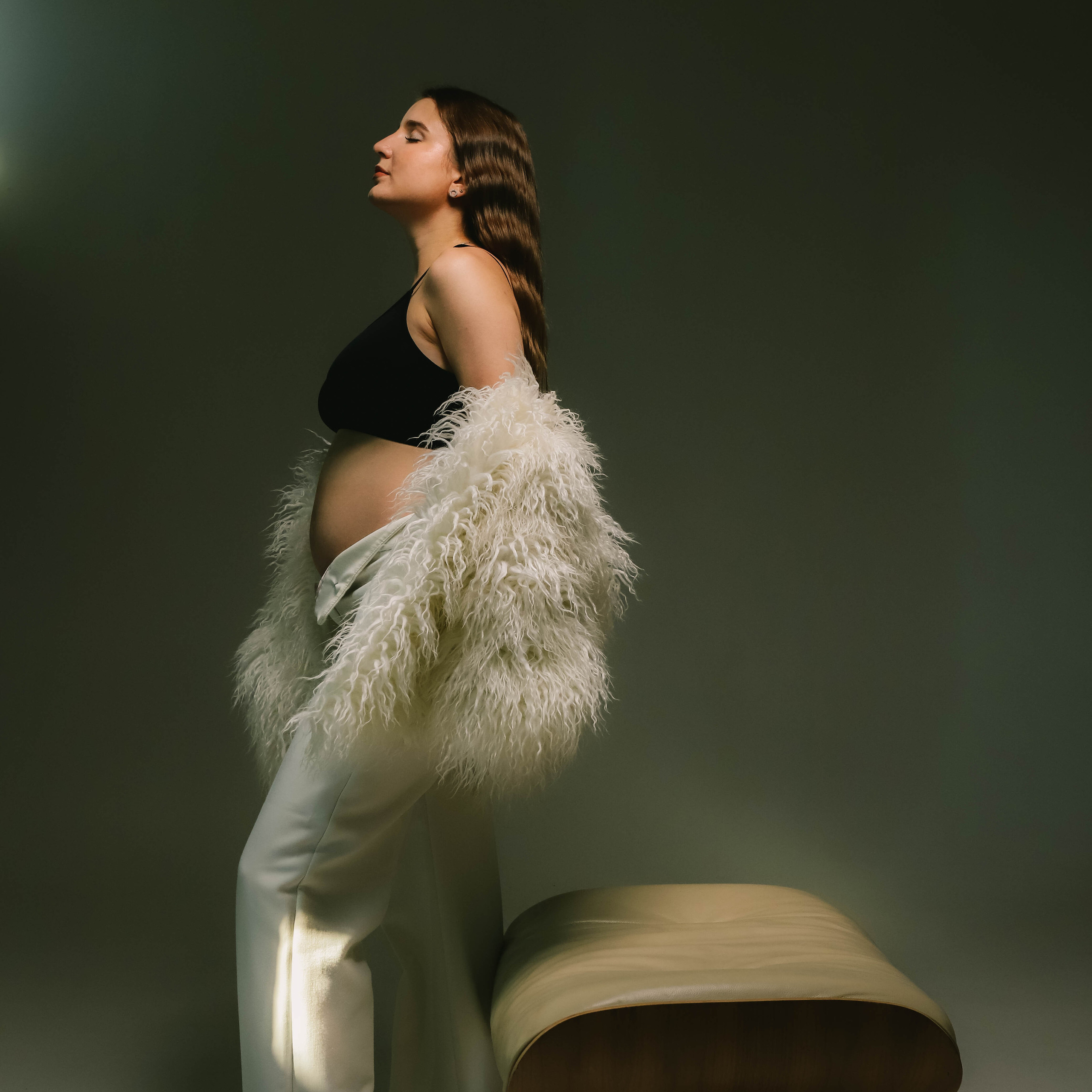 Беременная Юлия