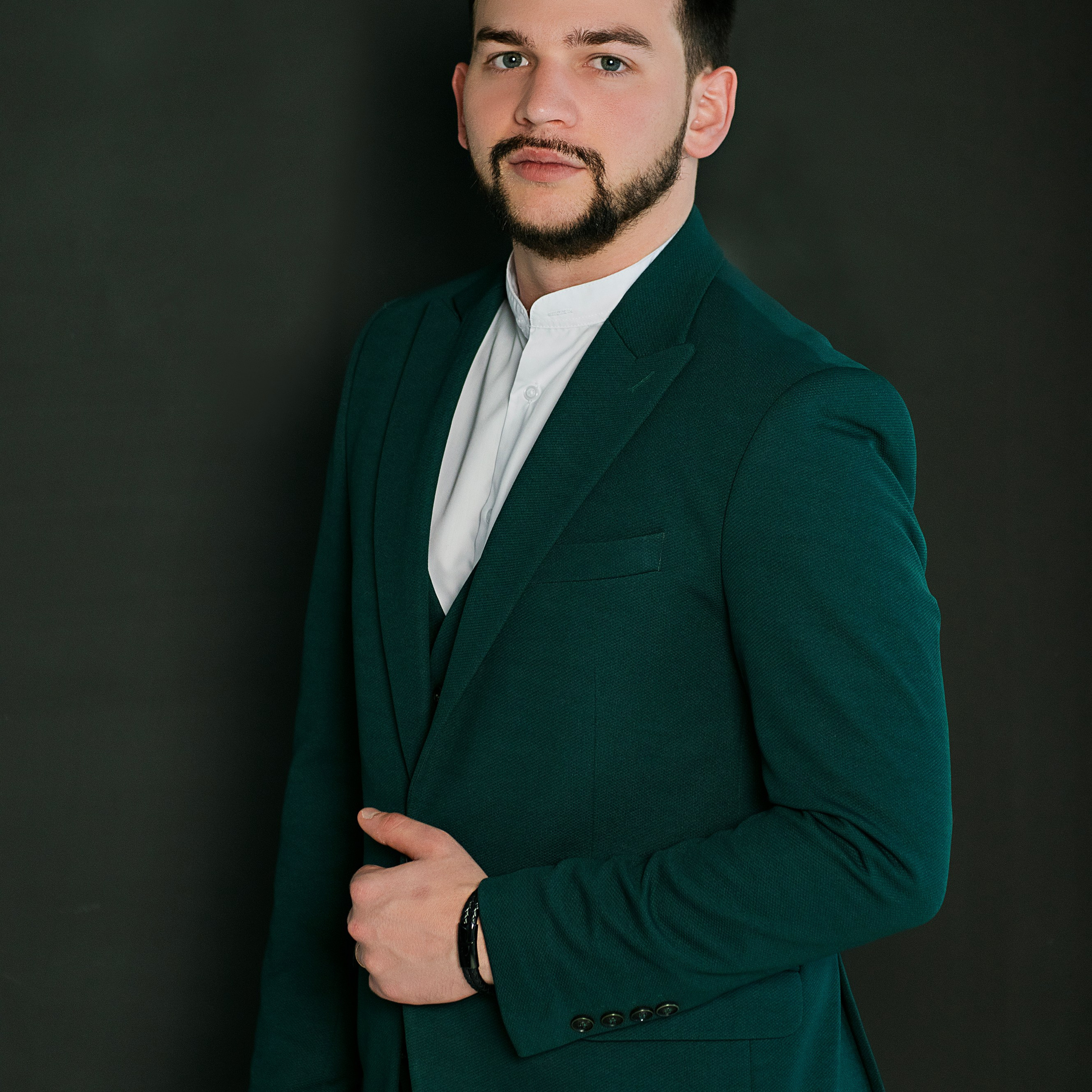 Мужская деловая фотосессия/Продающий контент. Фотограф Лара Рязанцева