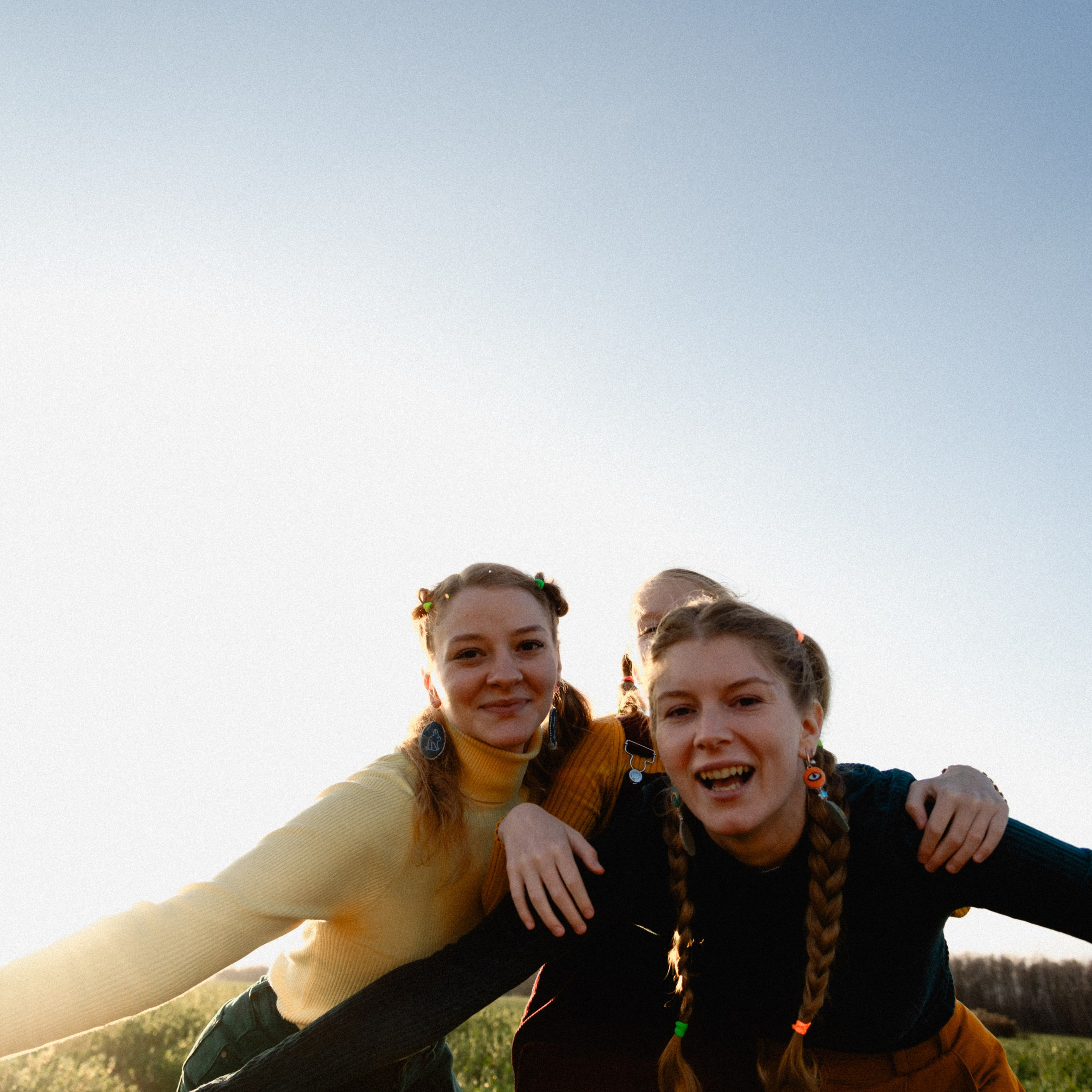 Сестры. ФОТОГРАФ СЕРГЕЕВА МАРИЯ