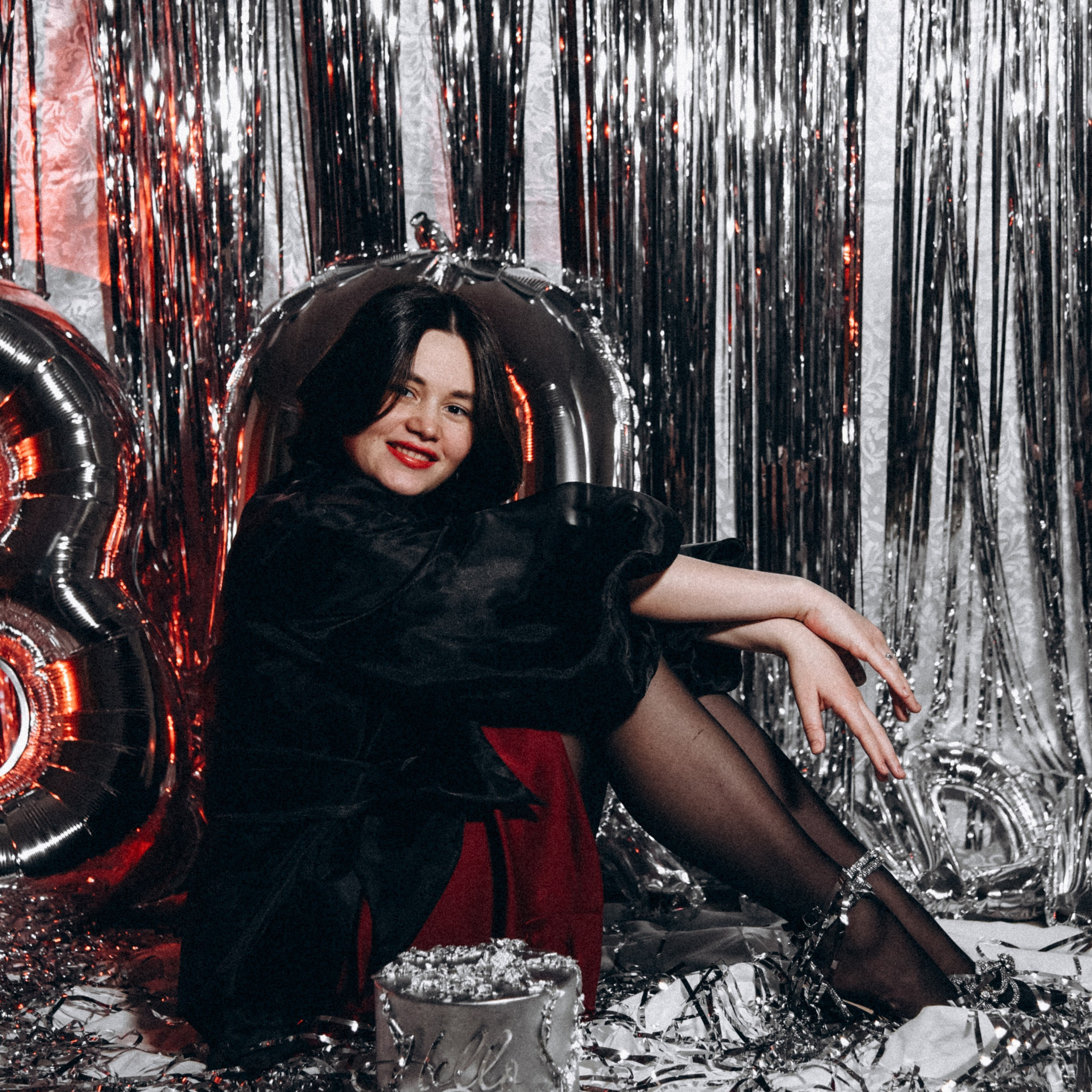 Юля домашняя ДР