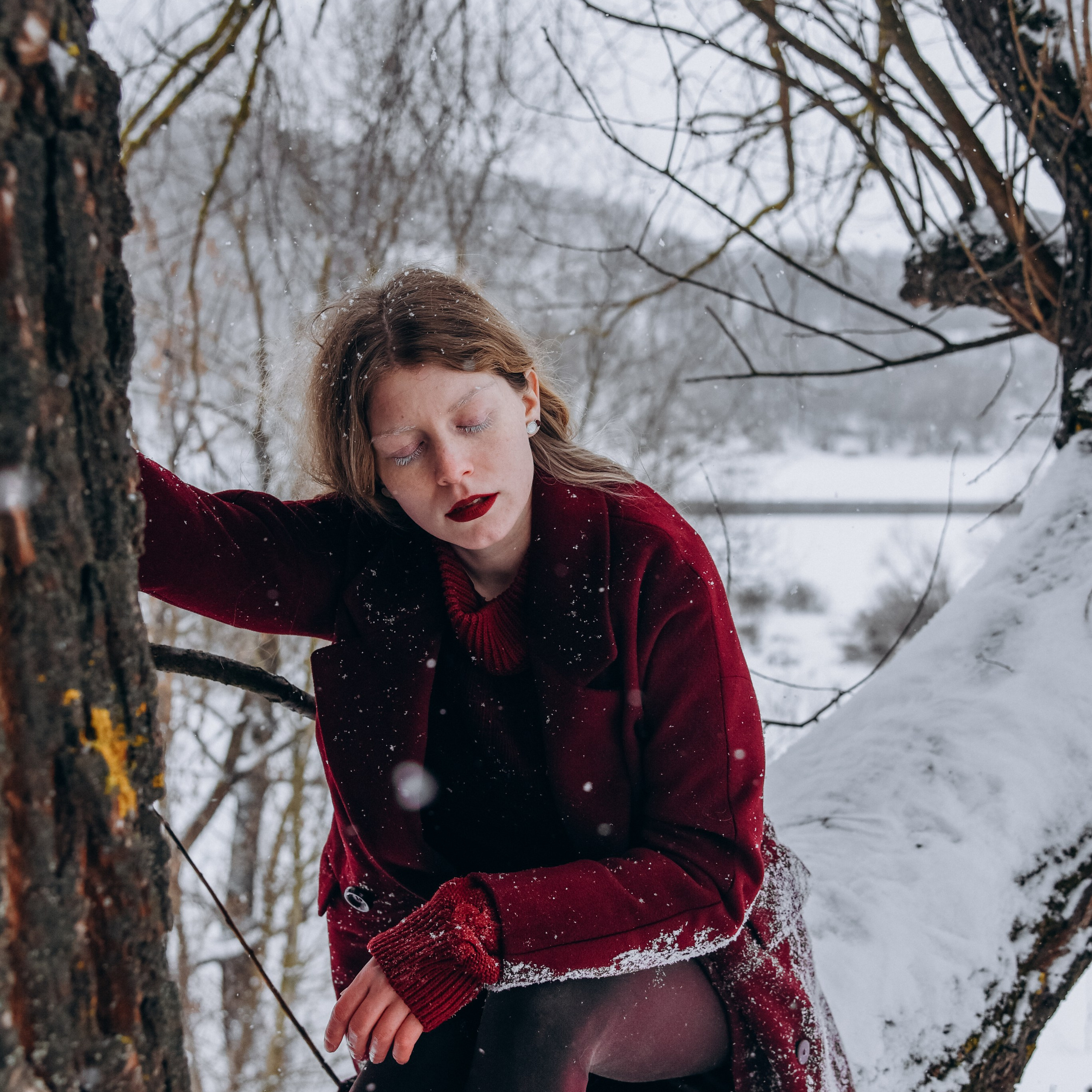 Маша Зима улица. ФОТОГРАФ СЕРГЕЕВА МАРИЯ