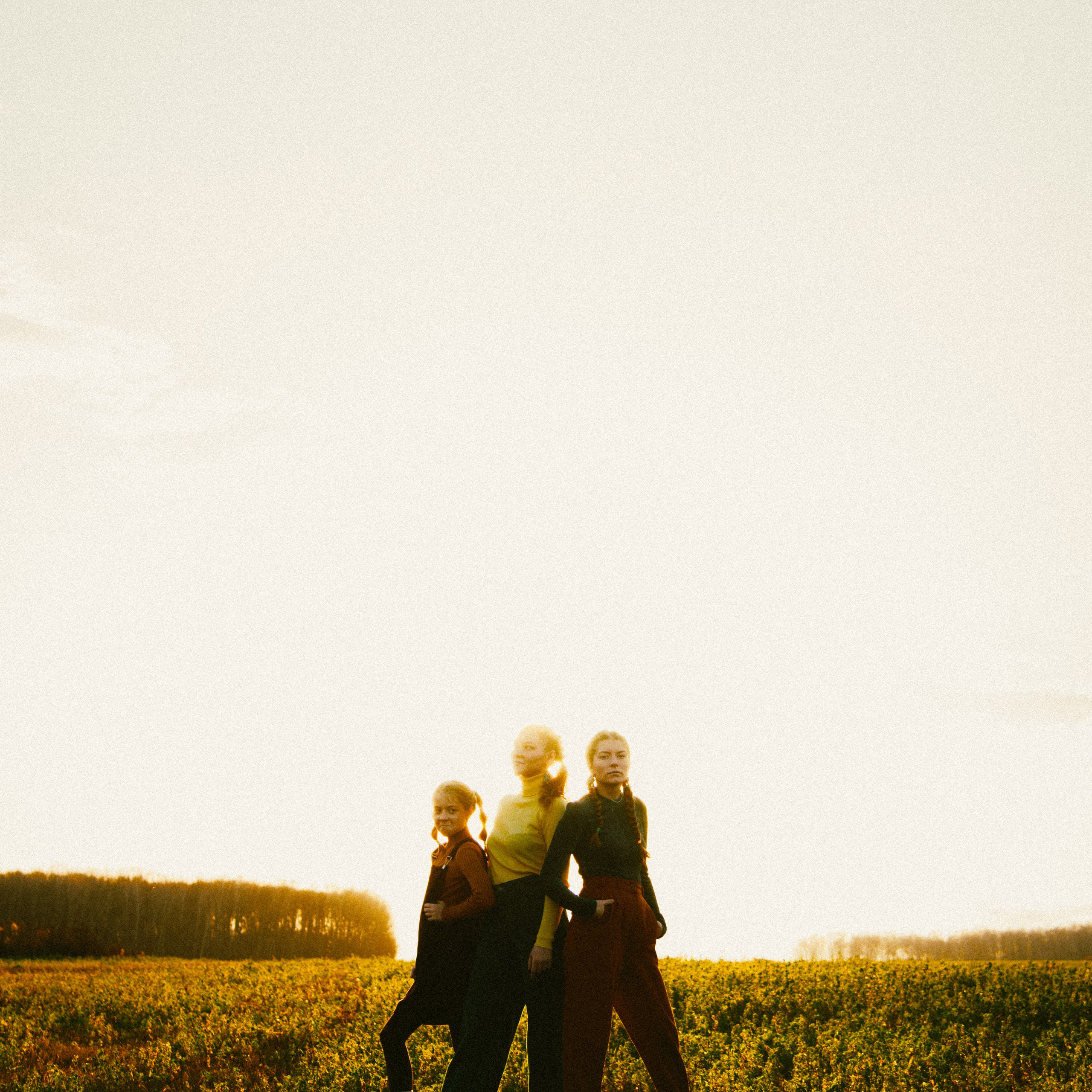 Сестры. ФОТОГРАФ СЕРГЕЕВА МАРИЯ