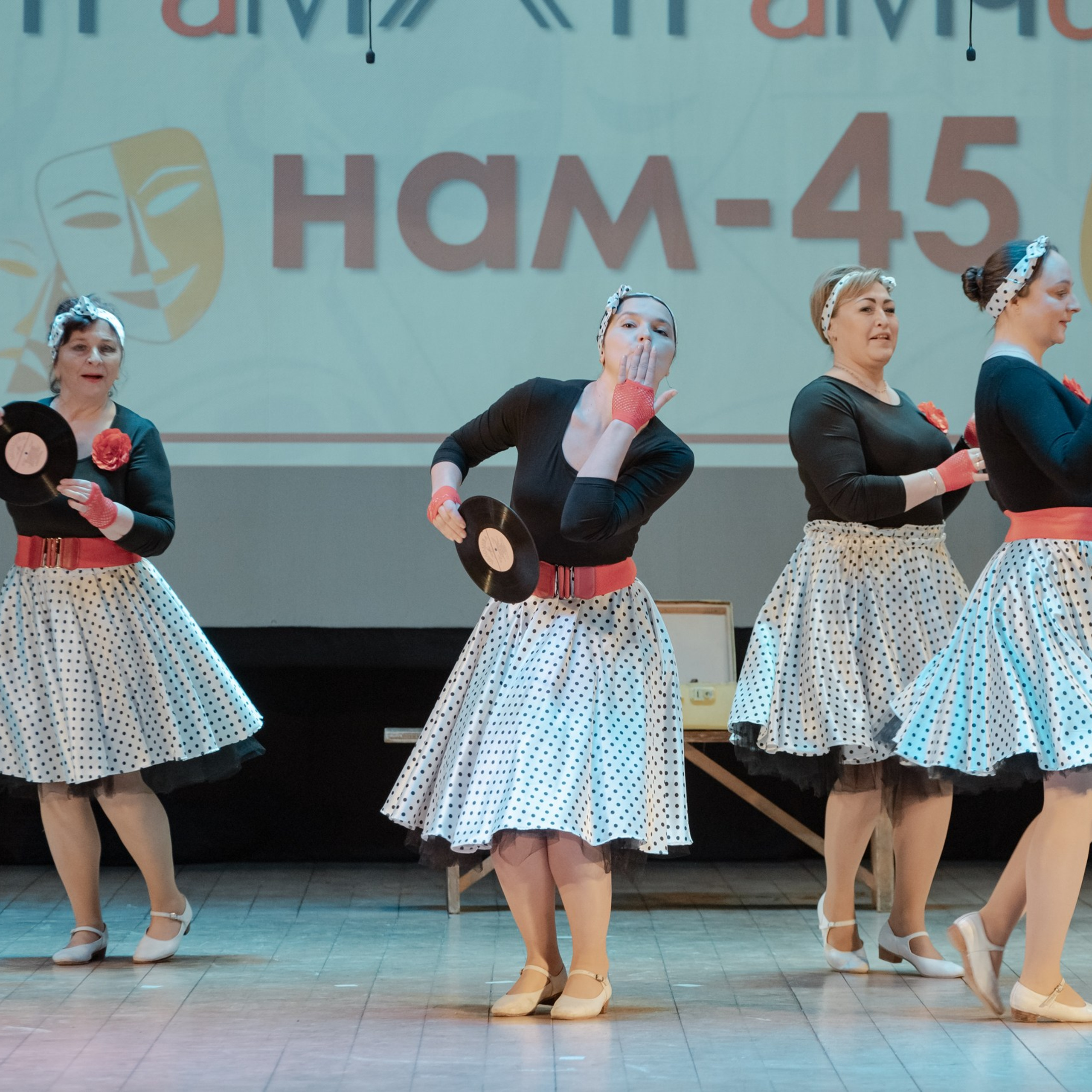 ТРаМ — нам 45!. Фотограф Валерия Азамат — жизнь в каждом кадре