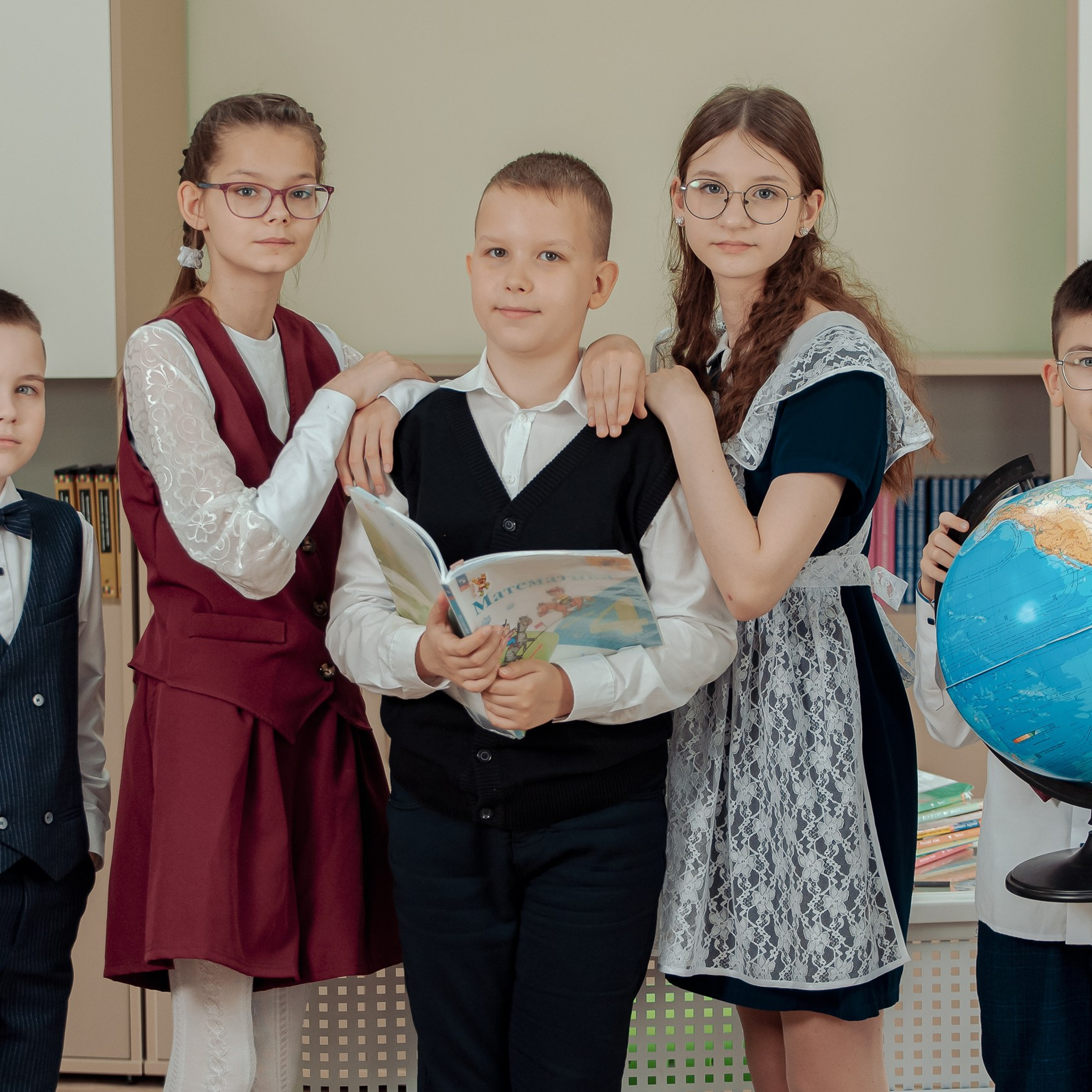 Фотосъемка в 4 классе для выпускного альбома. Фотограф Валерия Азамат — жизнь в каждом кадре