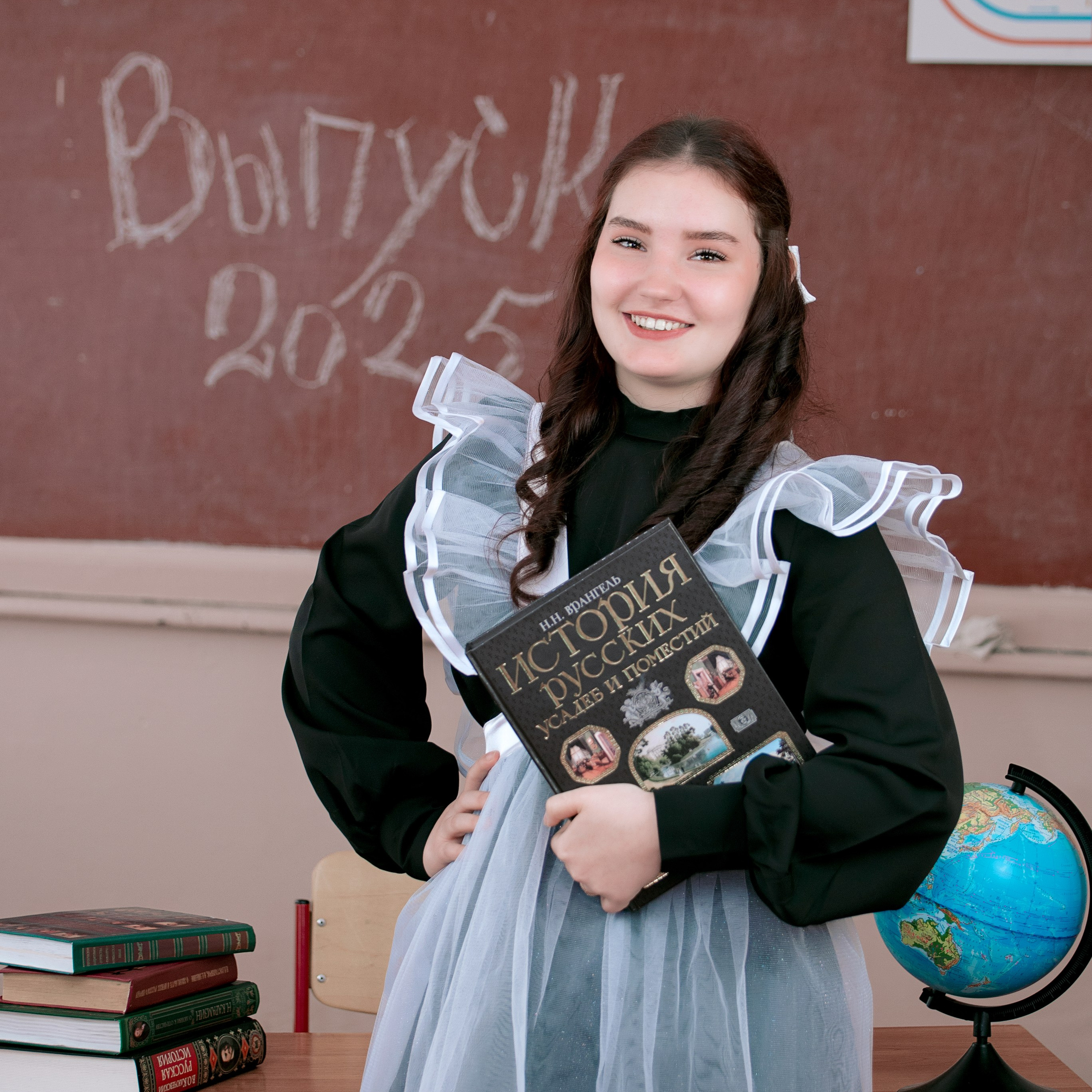 ФОТОСЪЕМКА ДЛЯ ВЫПУСКНОГО АЛЬБОМА. Фотограф Валерия Азамат — жизнь в каждом кадре