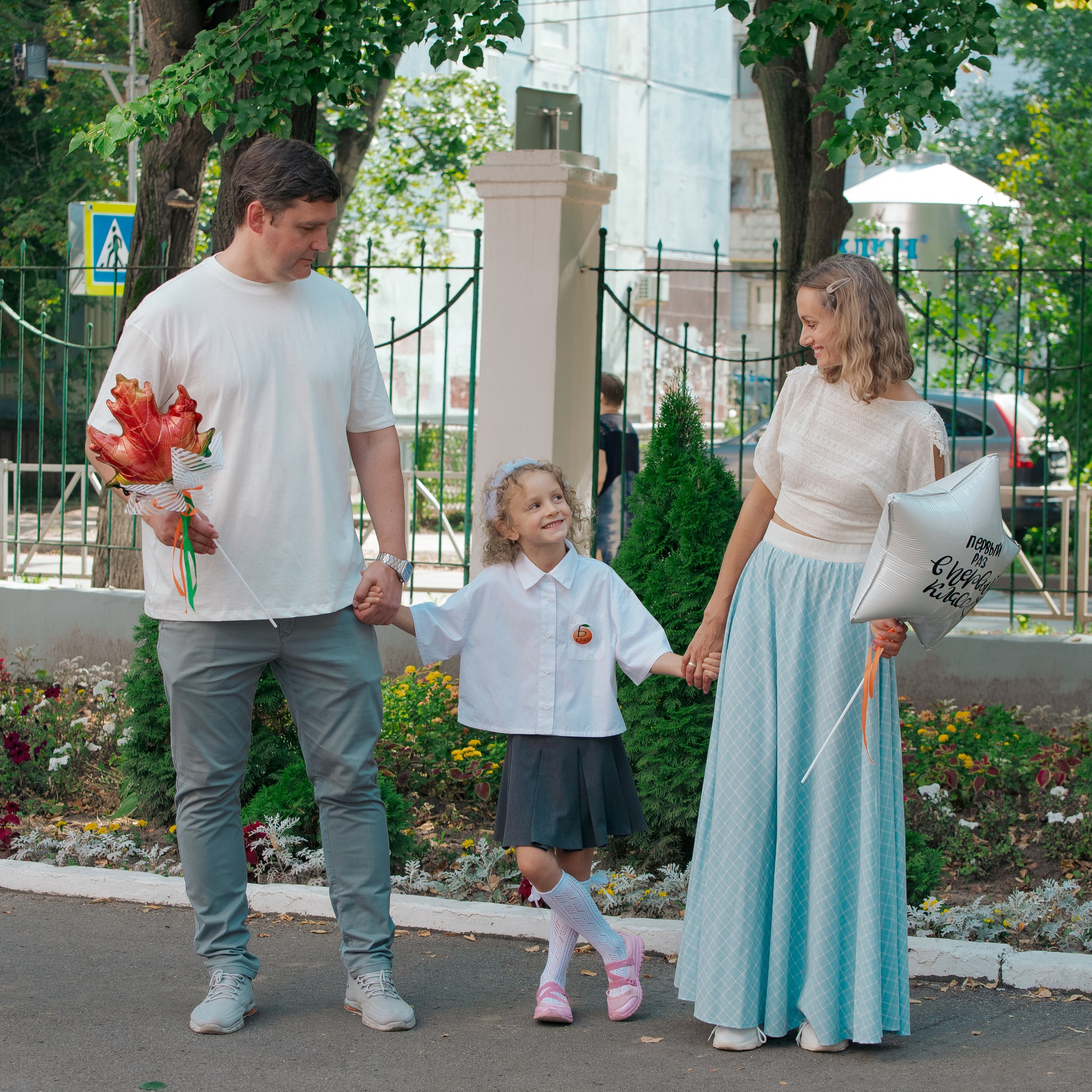 Фотосъемка «Первый звонок» для 1-го класса. Фотограф Валерия Азамат — жизнь в каждом кадре