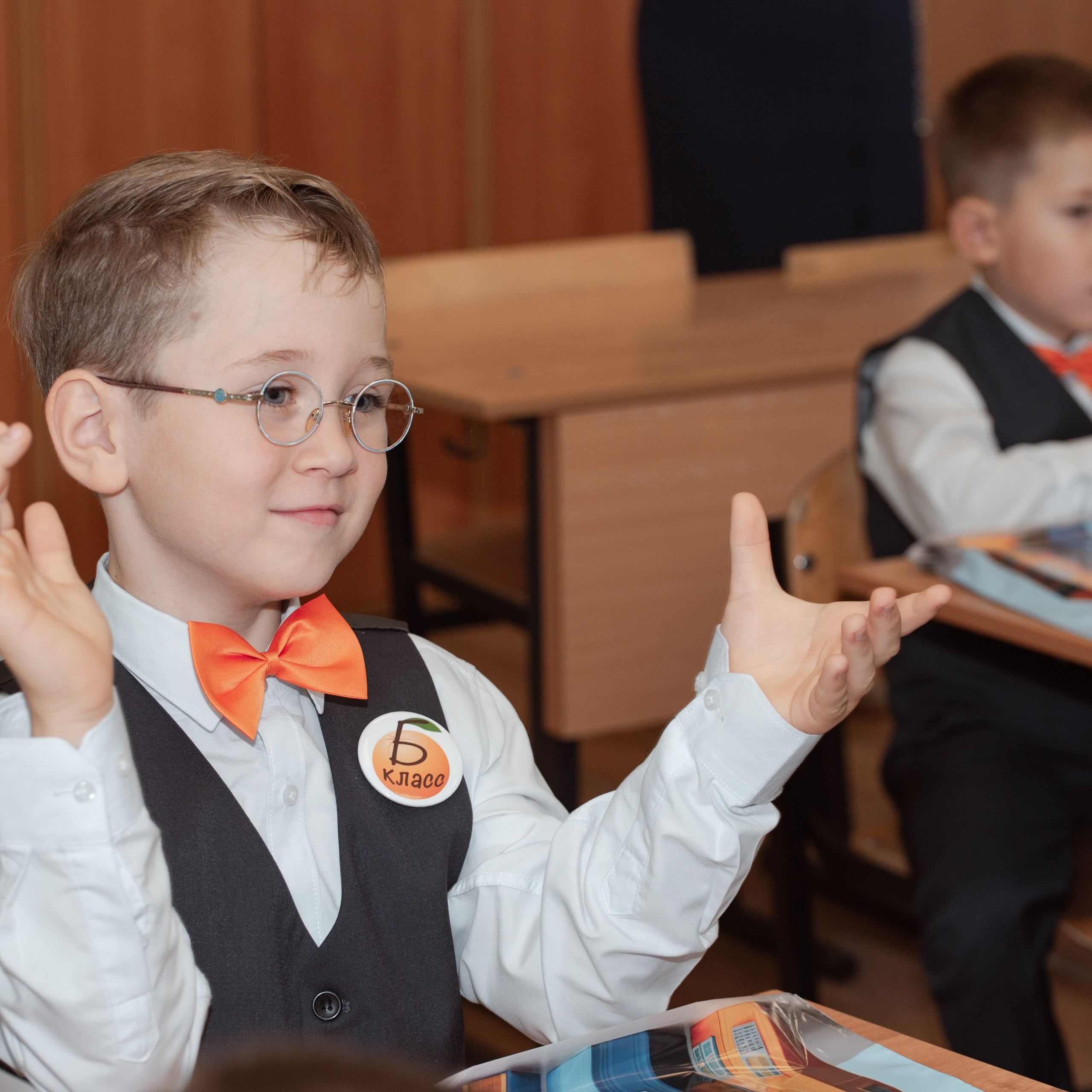 Фотосъемка «Первый звонок» для 1-го класса. Фотограф Валерия Азамат — жизнь в каждом кадре