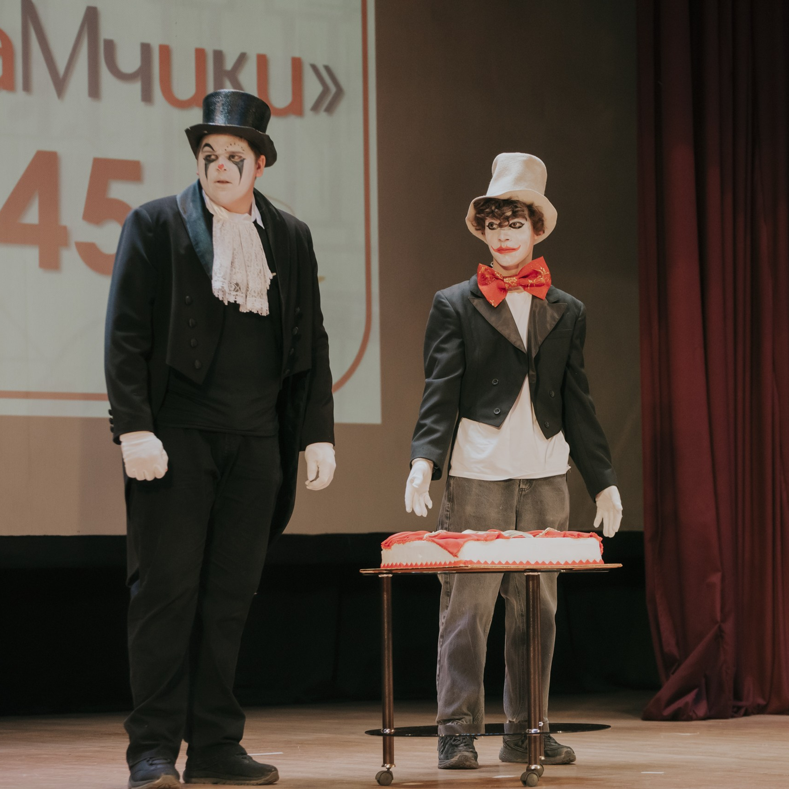 ТРаМ — нам 45!. Фотограф Валерия Азамат — жизнь в каждом кадре