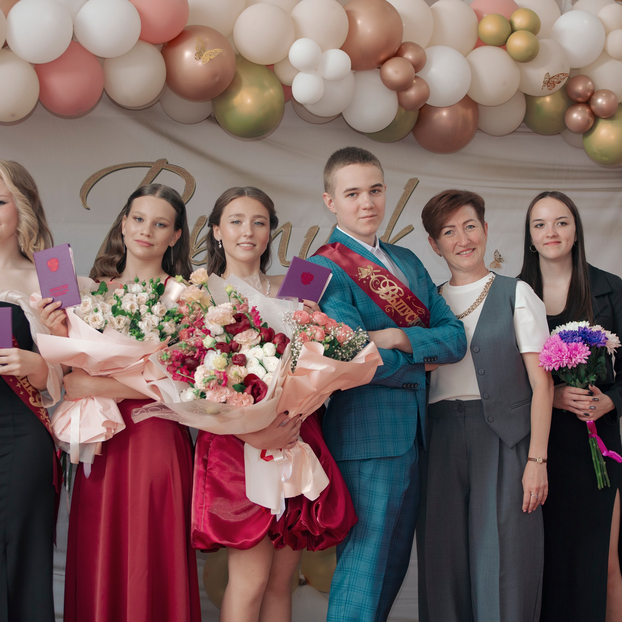 Выпускной 9 класс. Фотограф Валерия Азамат — жизнь в каждом кадре