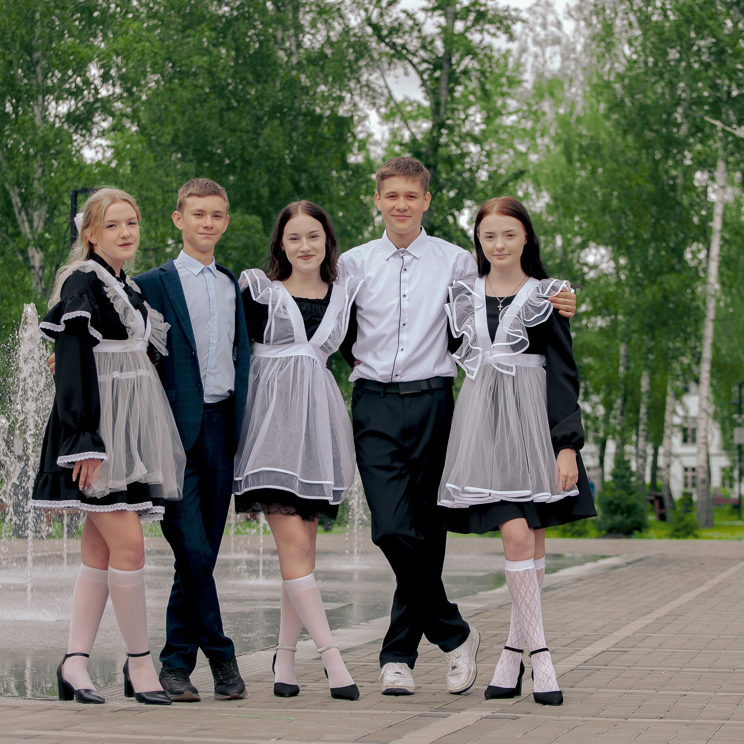 Фотосъемка для выпускного альбома в 9 классе. Фотограф Валерия Азамат — жизнь в каждом кадре