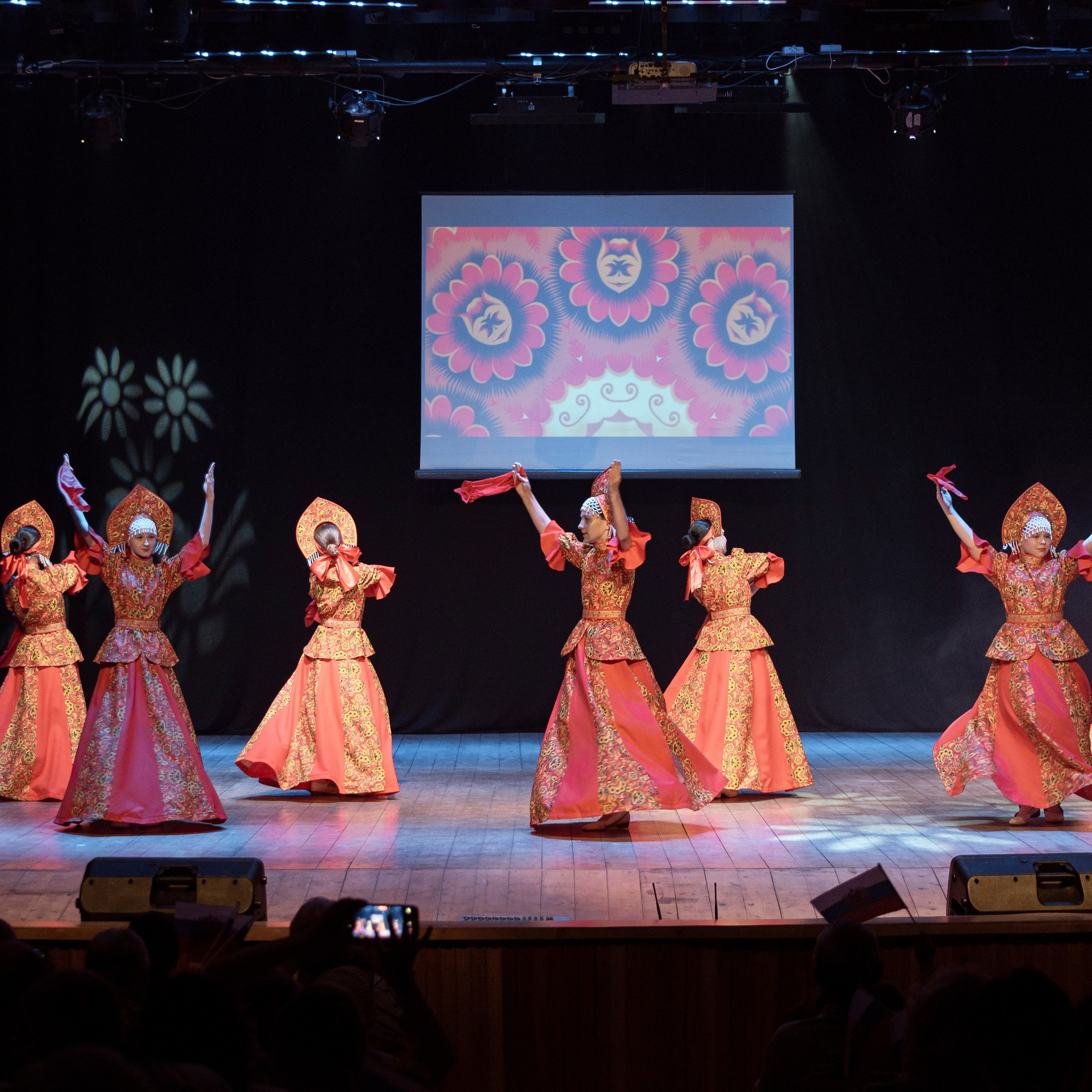 «Тандем». Фотограф Валерия Азамат — жизнь в каждом кадре