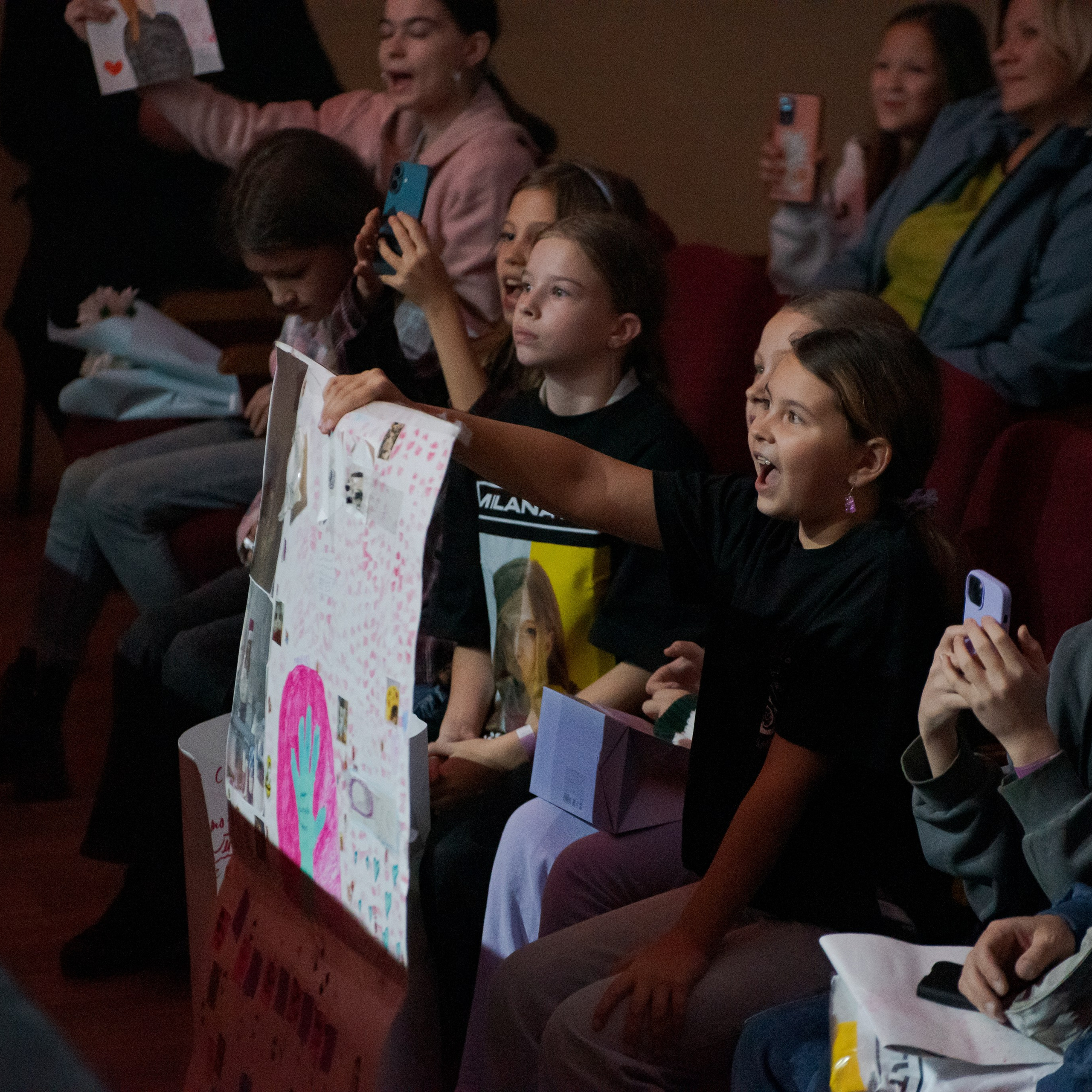 Концерт Миланы Филимоновой. Фотограф Валерия Азамат — жизнь в каждом кадре
