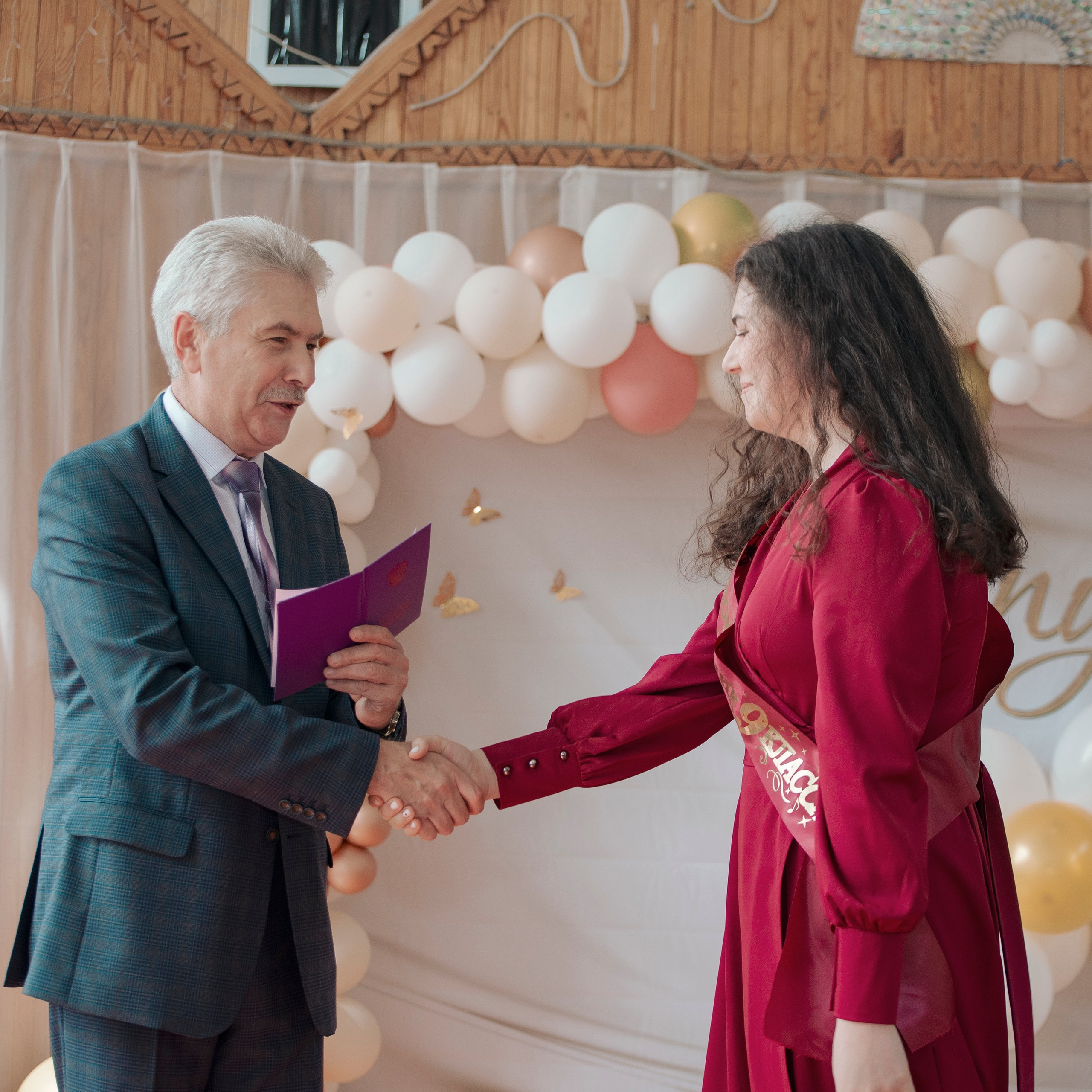 Выпускной 9 класс. Фотограф Валерия Азамат — жизнь в каждом кадре