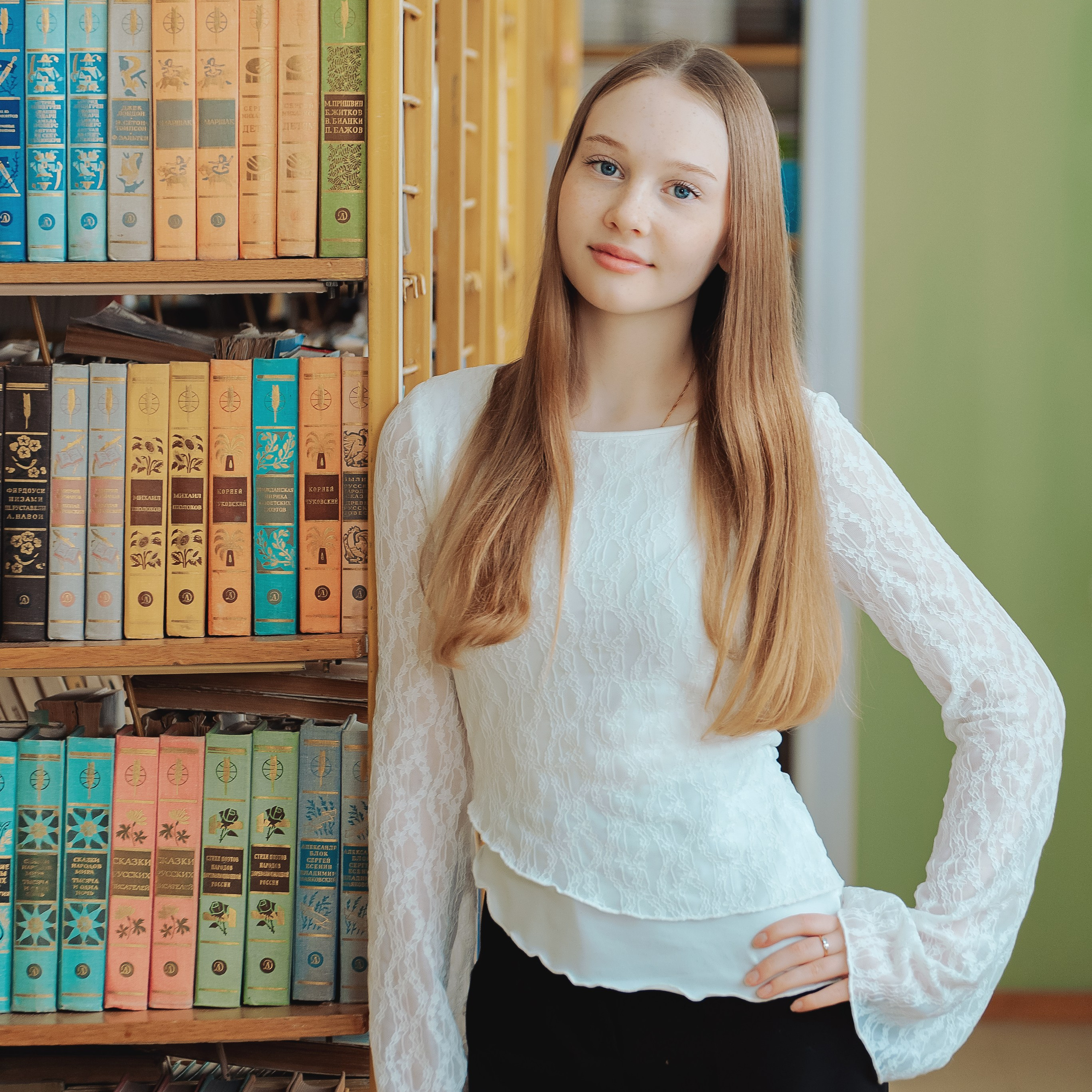 Фотосъемка в 9 классе для выпускного альбома. Фотограф Валерия Азамат — жизнь в каждом кадре