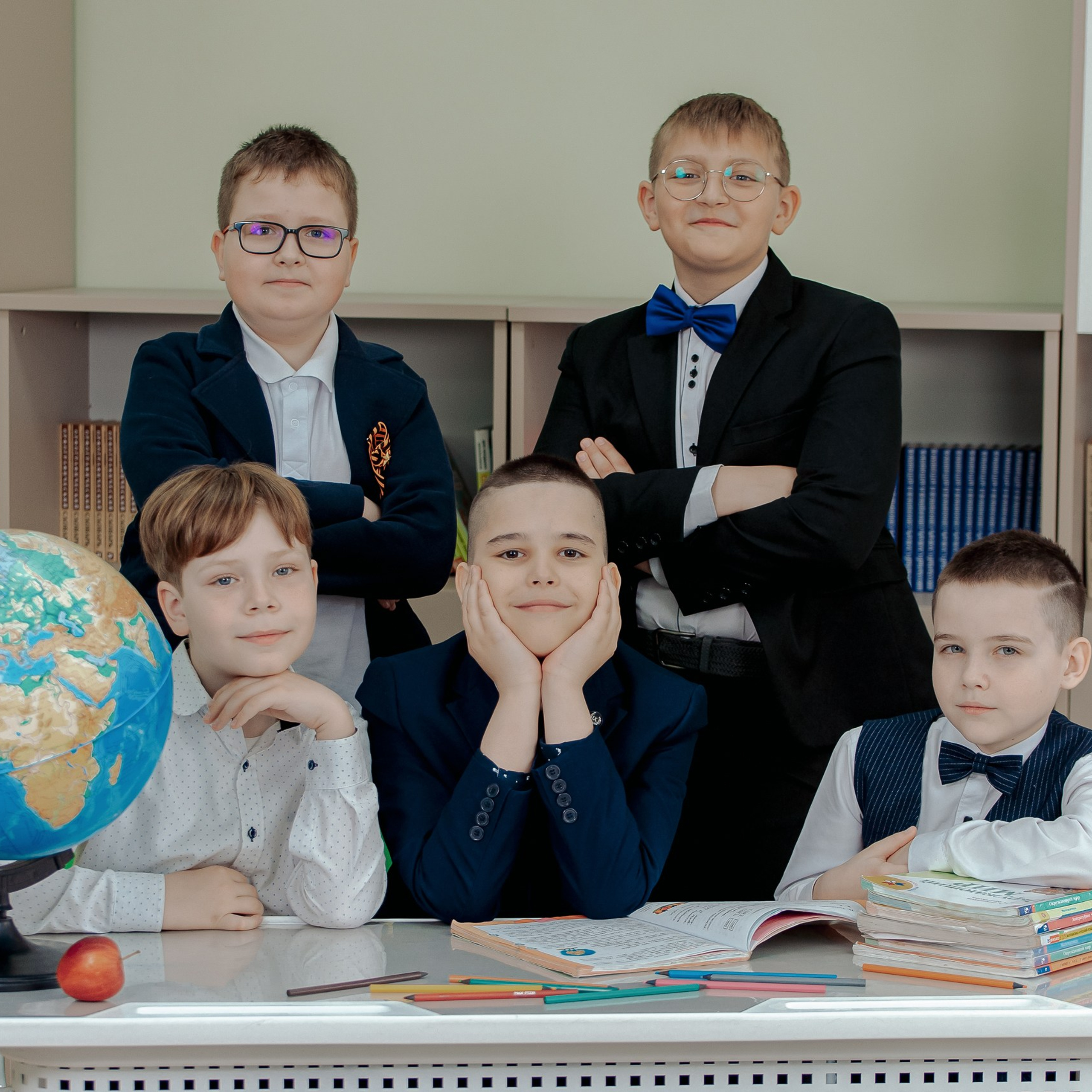 Фотосъемка в 4 классе для выпускного альбома. Фотограф Валерия Азамат — жизнь в каждом кадре