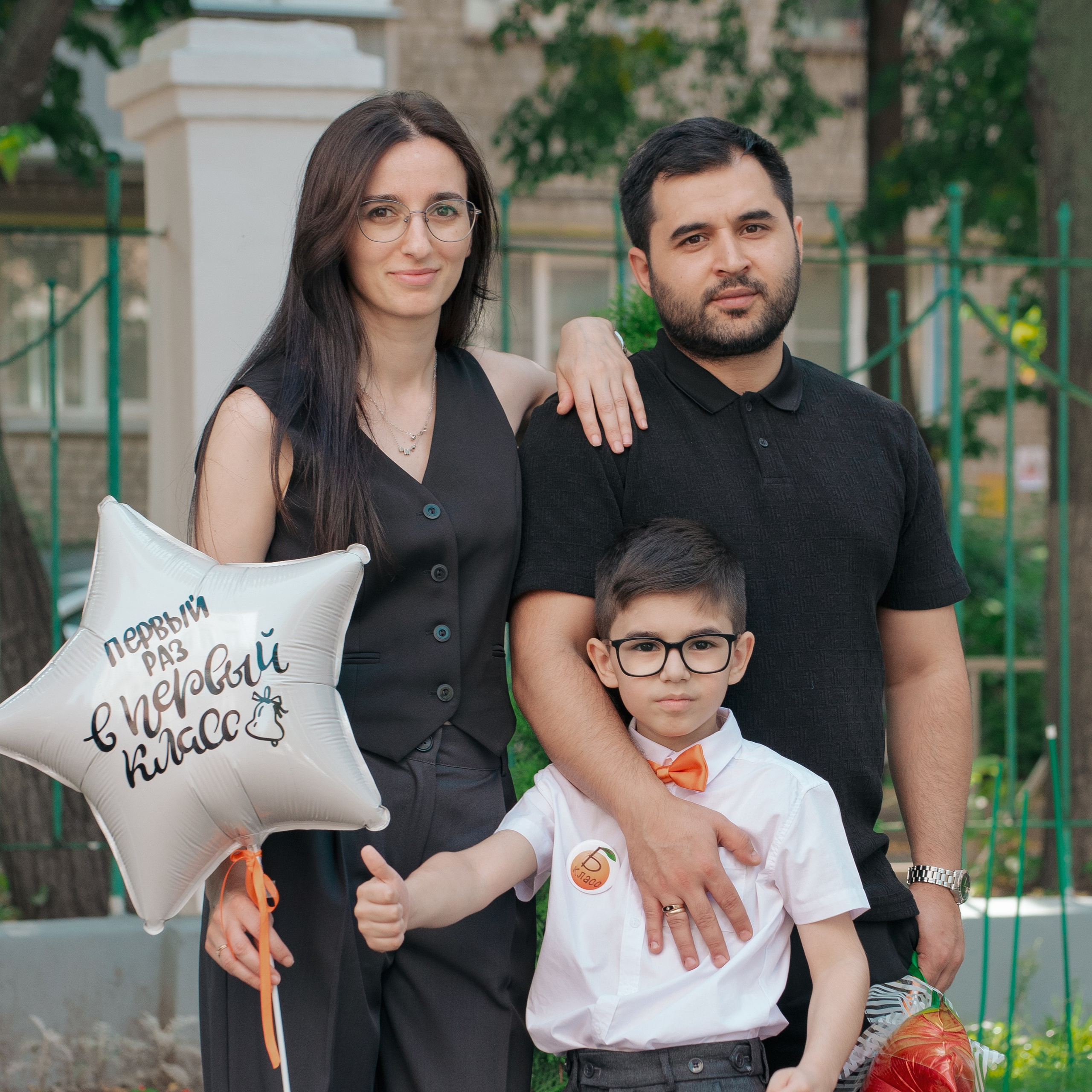 Фотосъемка «Первый звонок» для 1-го класса. Фотограф Валерия Азамат — жизнь в каждом кадре