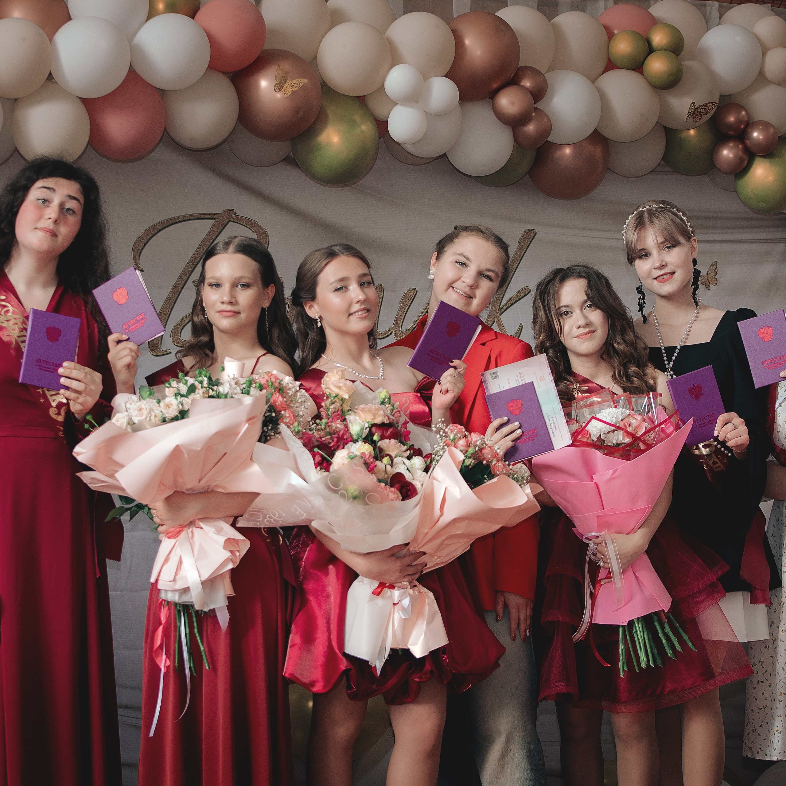 Выпускной 9 класс. Фотограф Валерия Азамат — жизнь в каждом кадре