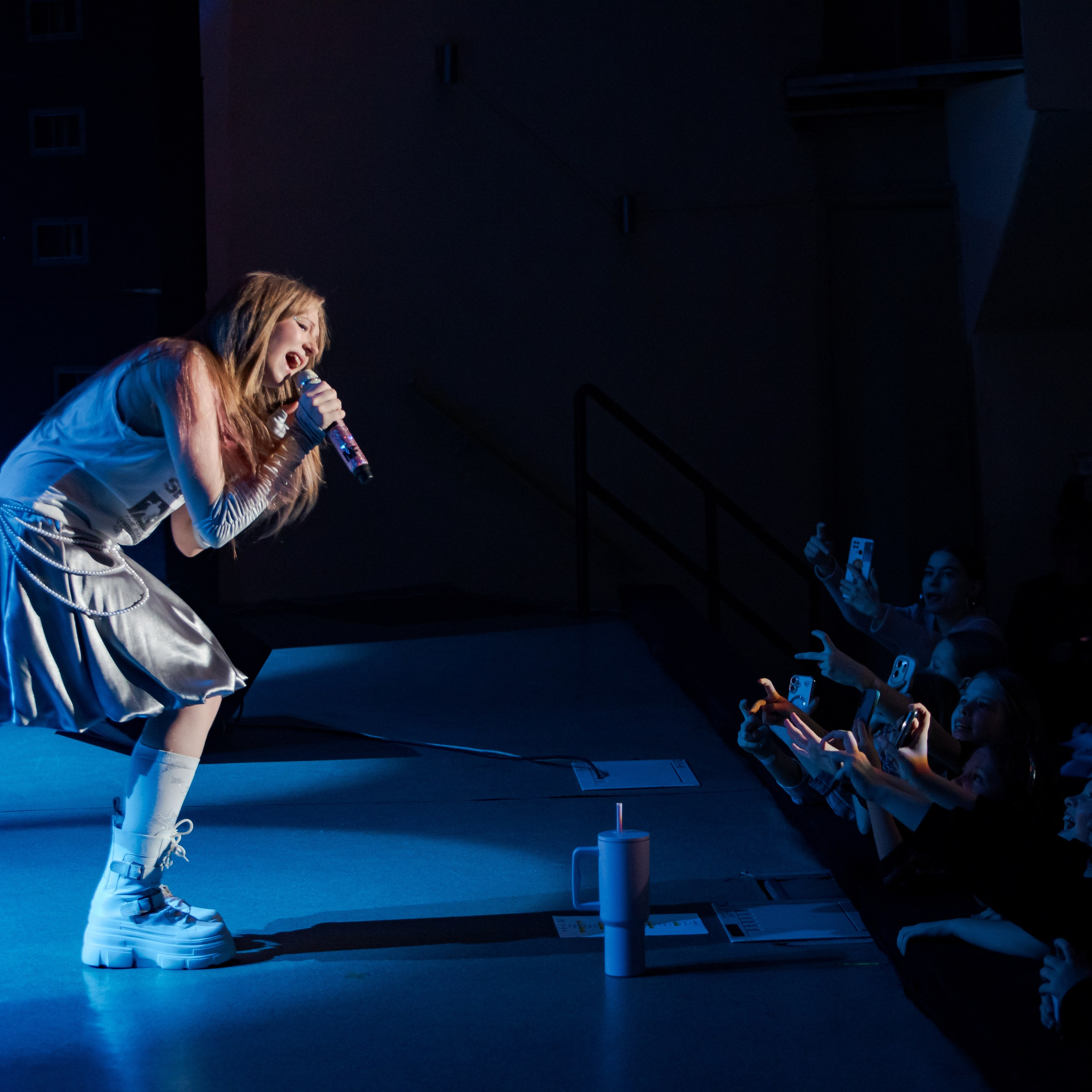 Концерт Миланы Филимоновой. Фотограф Валерия Азамат — жизнь в каждом кадре