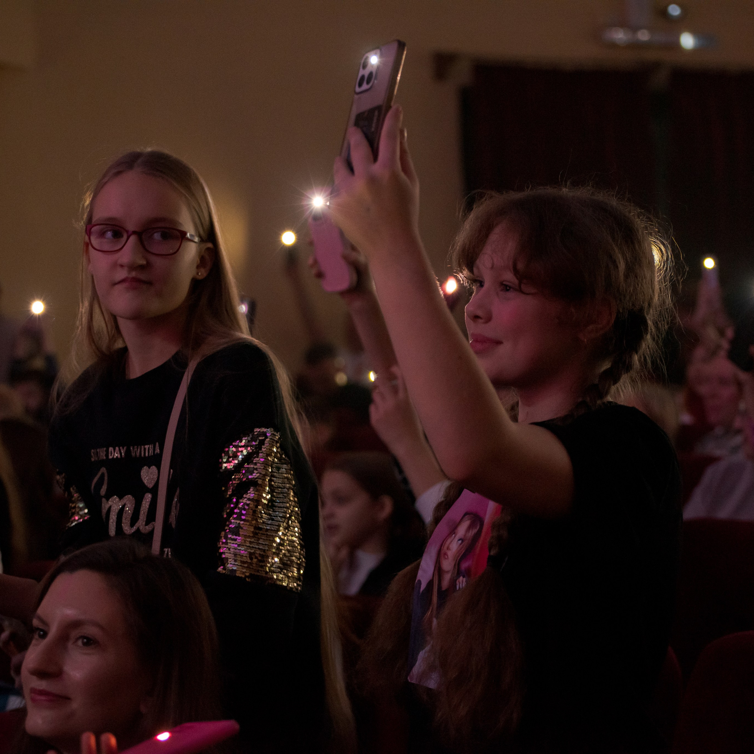Концерт Миланы Филимоновой. Фотограф Валерия Азамат — жизнь в каждом кадре