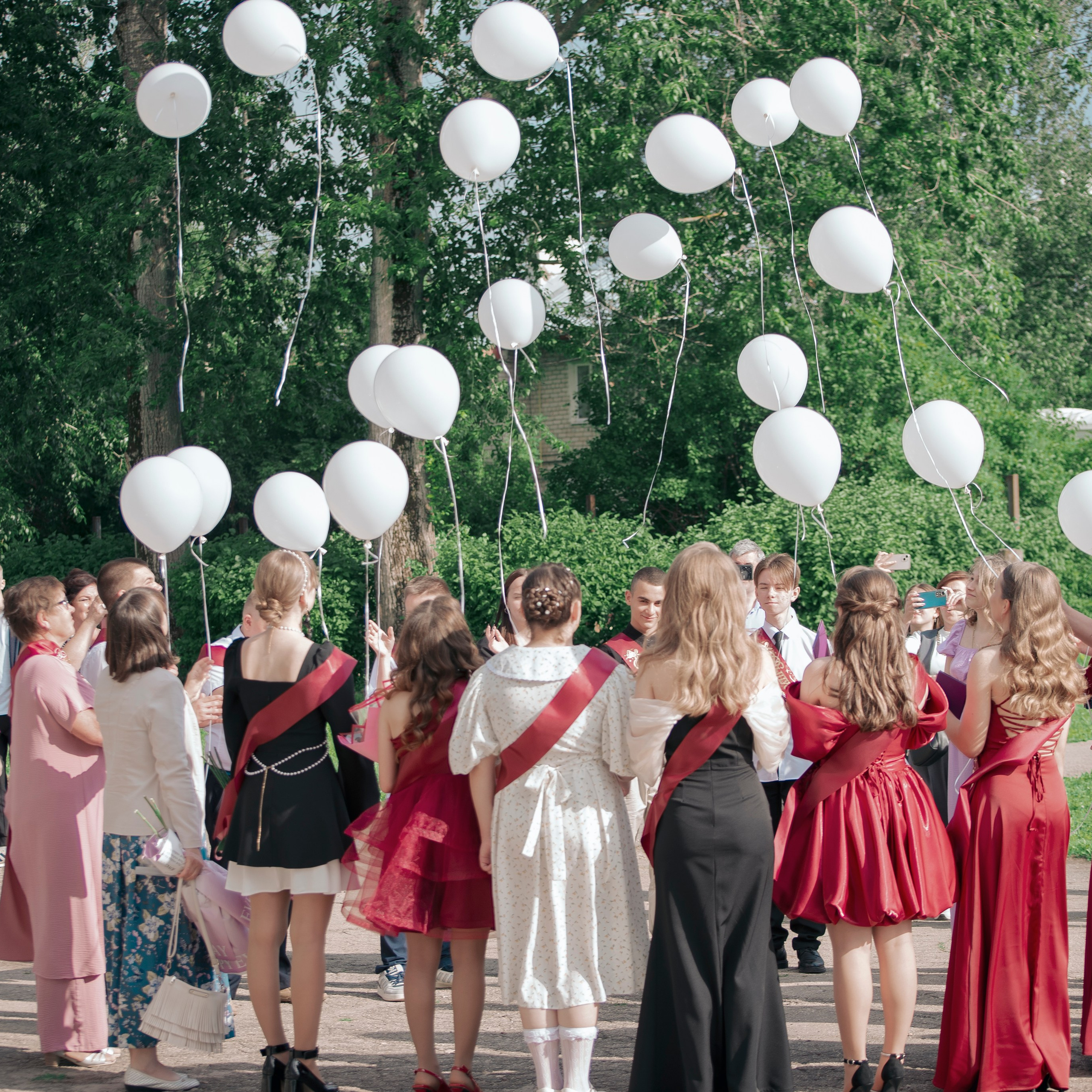 Выпускной 9 класс. Фотограф Валерия Азамат — жизнь в каждом кадре