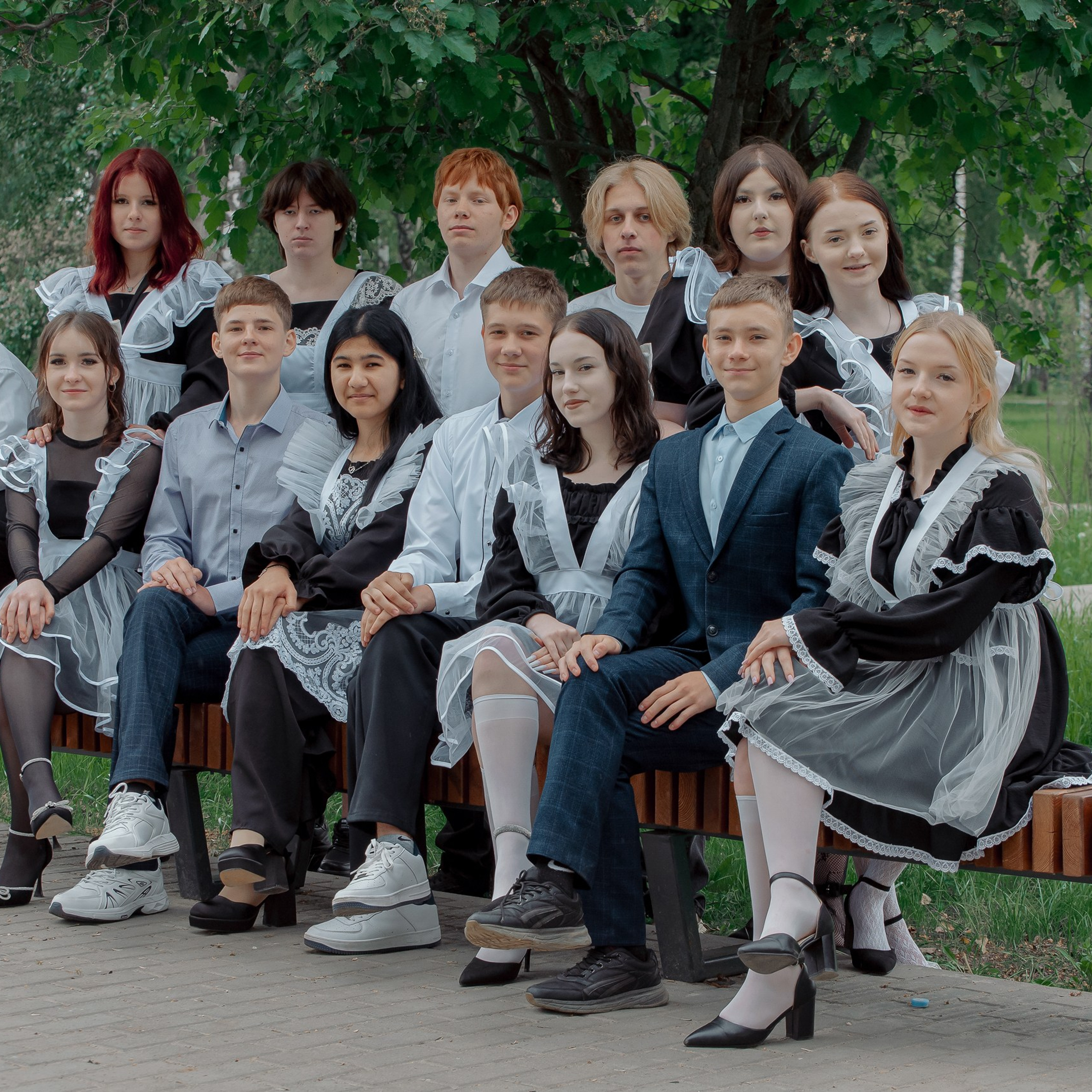 Фотосъемка для выпускного альбома в 9 классе. Фотограф Валерия Азамат — жизнь в каждом кадре