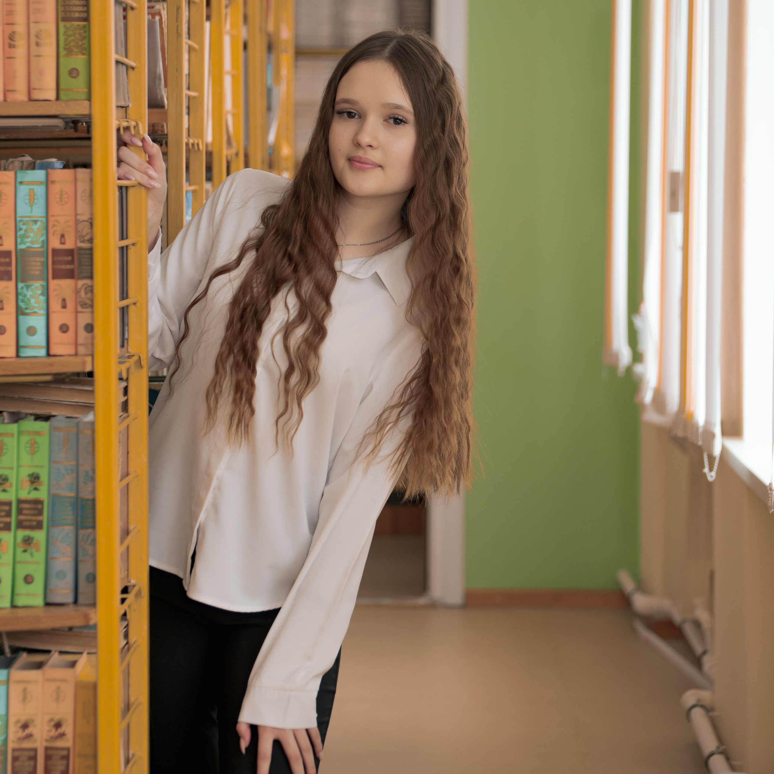 Фотосъемка в 9 классе для выпускного альбома. Фотограф Валерия Азамат — жизнь в каждом кадре