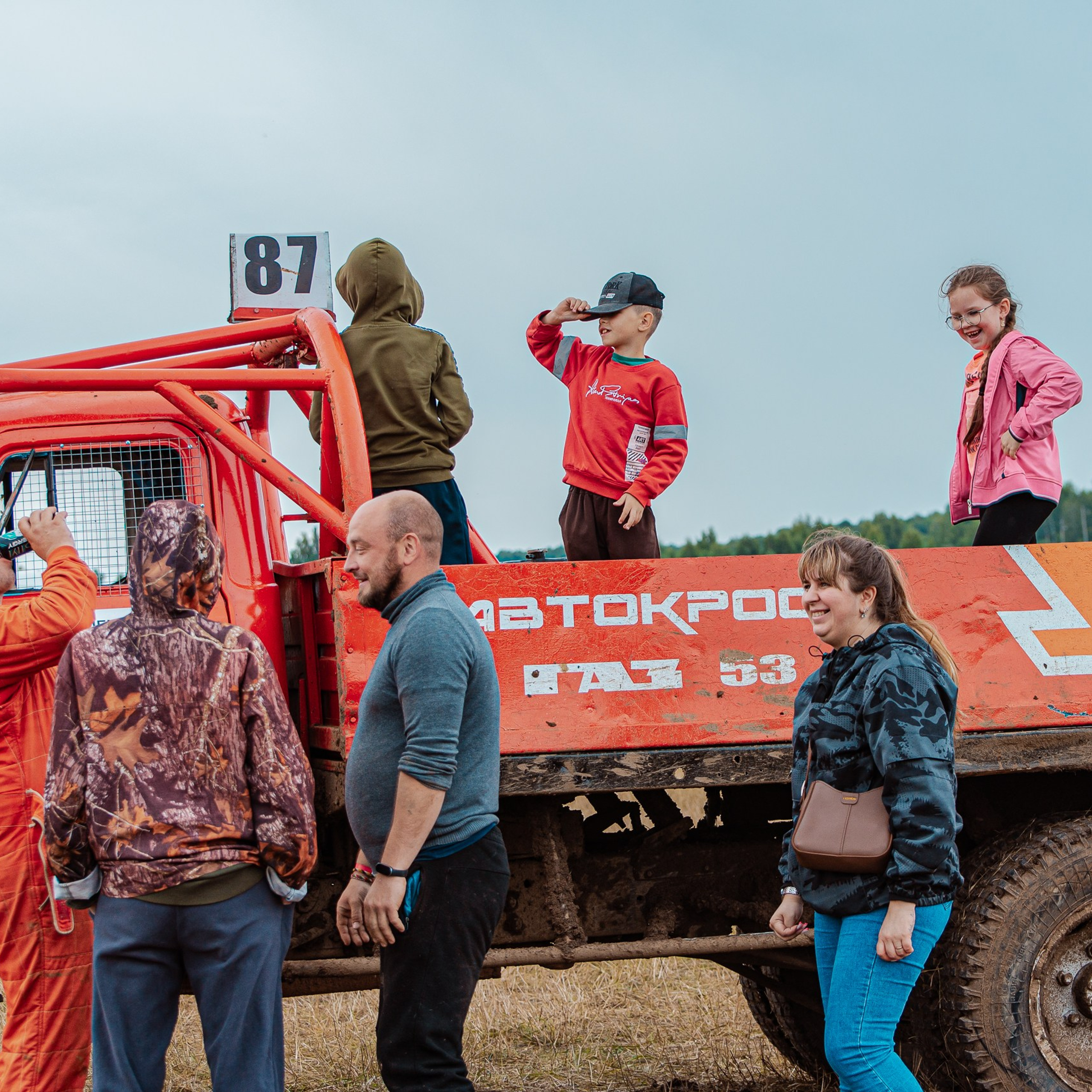 АВТОКРОСС «День урожая», трасса «Княжое». Фотограф Валерия Азамат — жизнь в каждом кадре