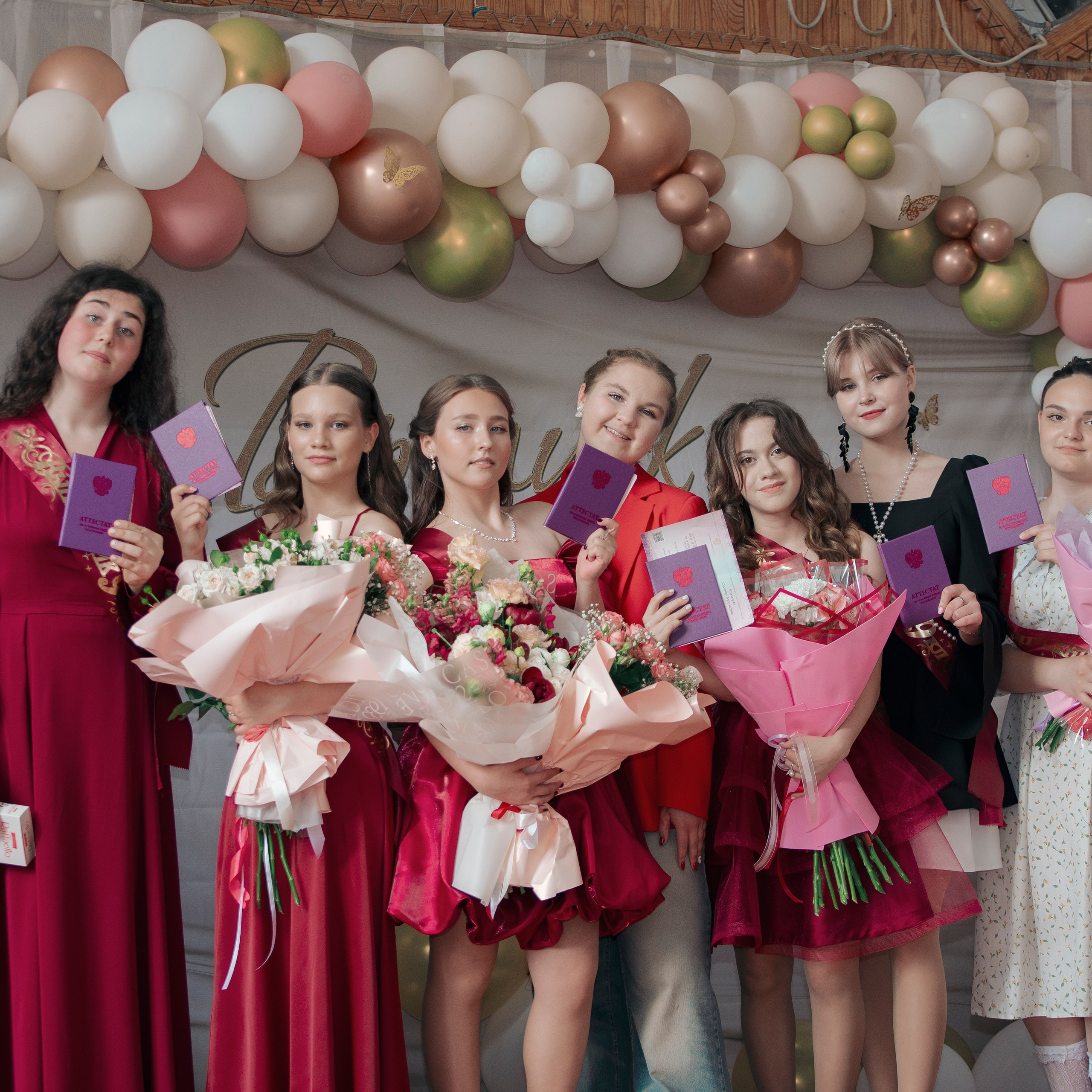 Выпускной 9 класс. Фотограф Валерия Азамат — жизнь в каждом кадре