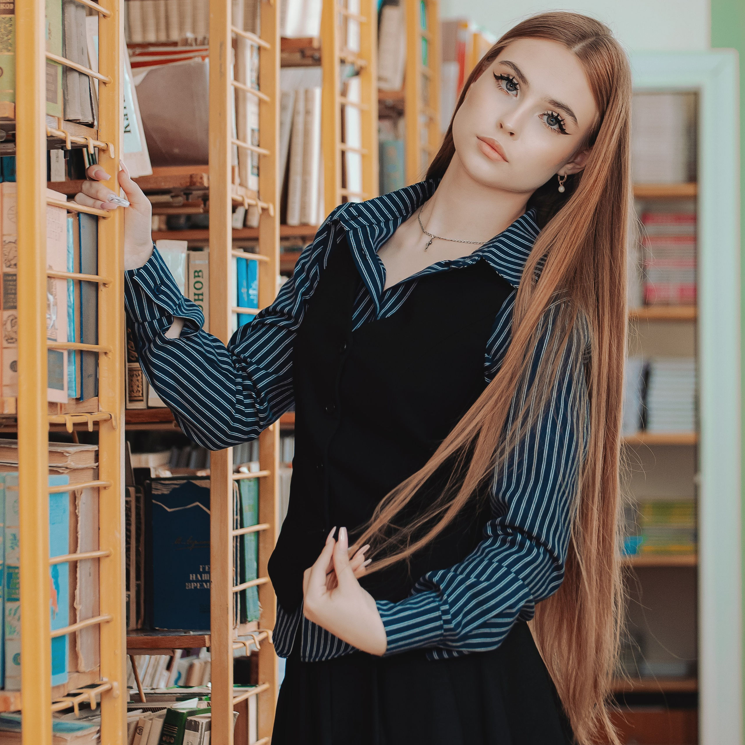 Фотосъемка в 9 классе для выпускного альбома. Фотограф Валерия Азамат — жизнь в каждом кадре