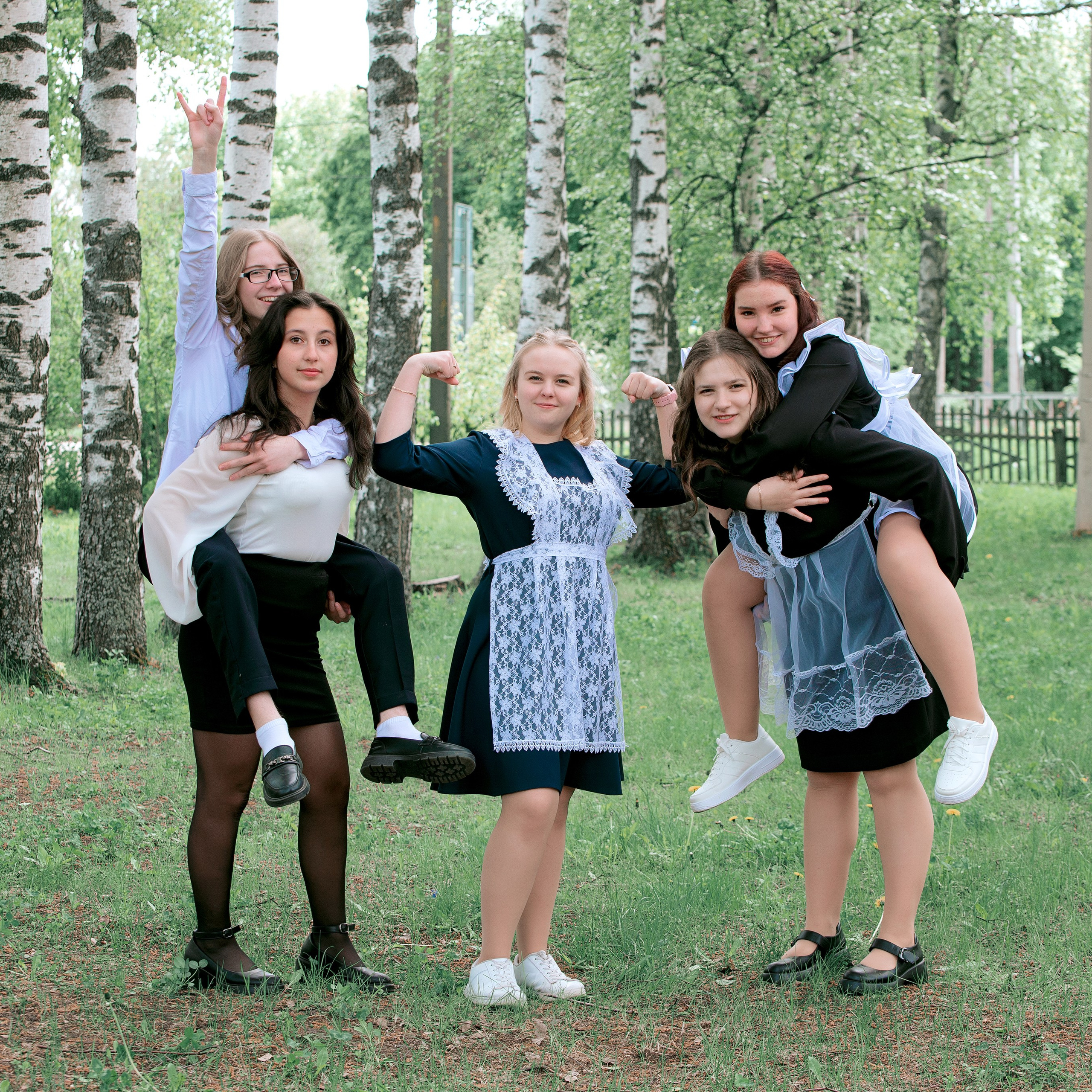 ФОТОСЪЕМКА ДЛЯ ВЫПУСКНОГО АЛЬБОМА. Фотограф Валерия Азамат — жизнь в каждом кадре