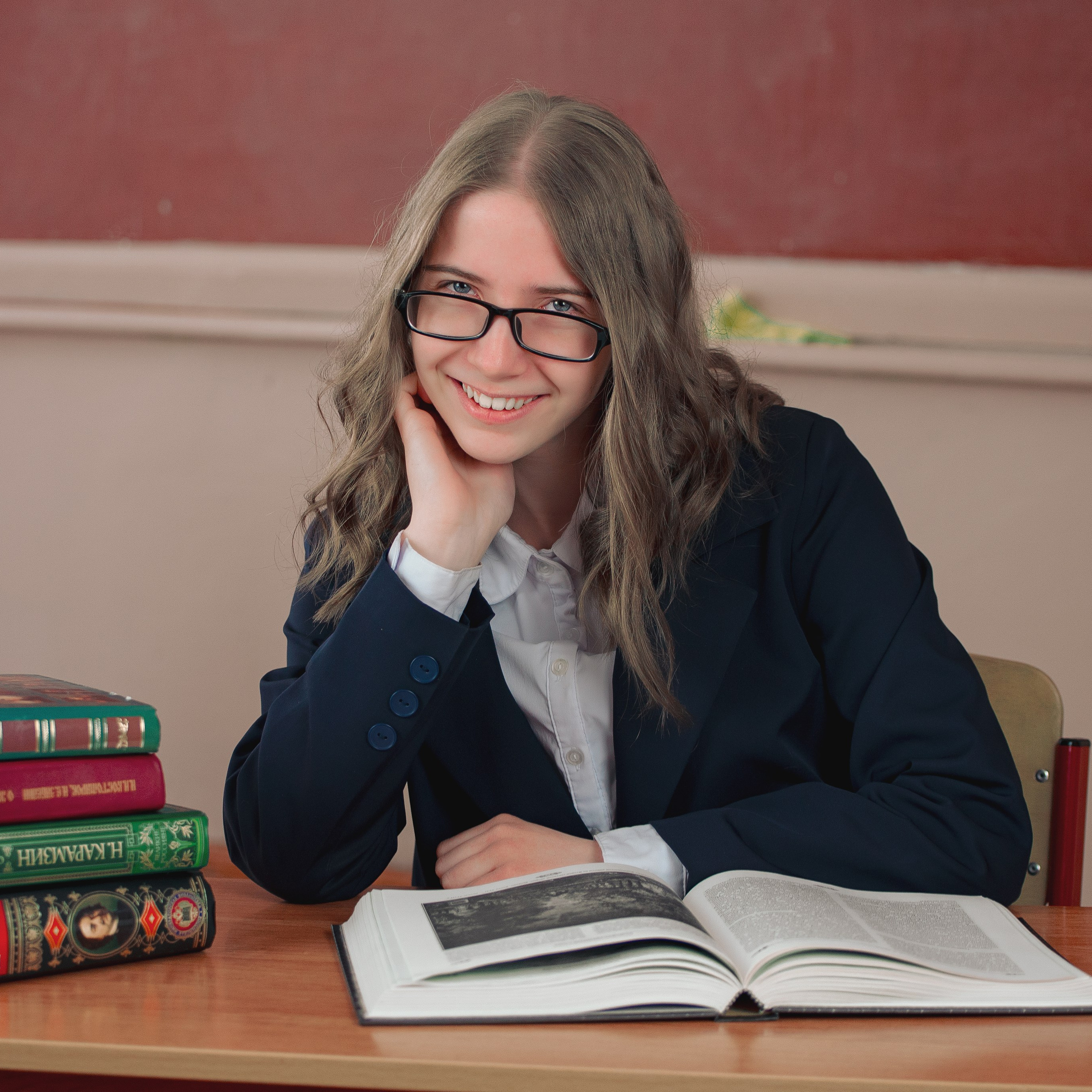 ФОТОСЪЕМКА ДЛЯ ВЫПУСКНОГО АЛЬБОМА. Фотограф Валерия Азамат — жизнь в каждом кадре