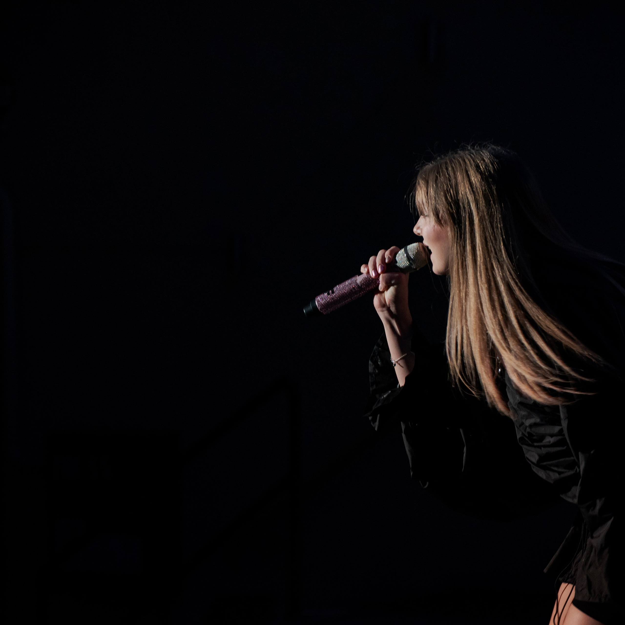 Концерт Миланы Филимоновой. Фотограф Валерия Азамат — жизнь в каждом кадре