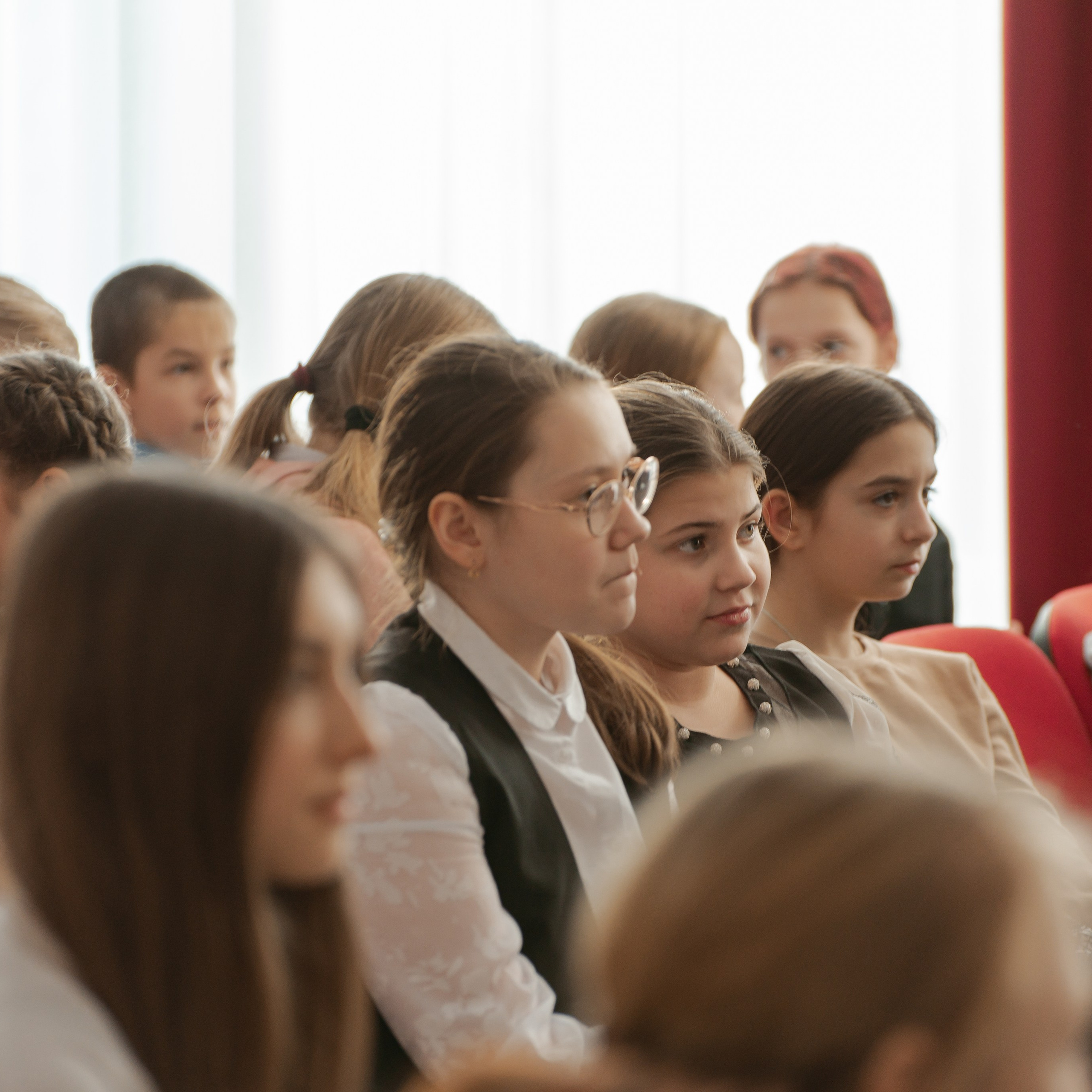 Школьная театральная студия. Фотограф Валерия Азамат — жизнь в каждом кадре