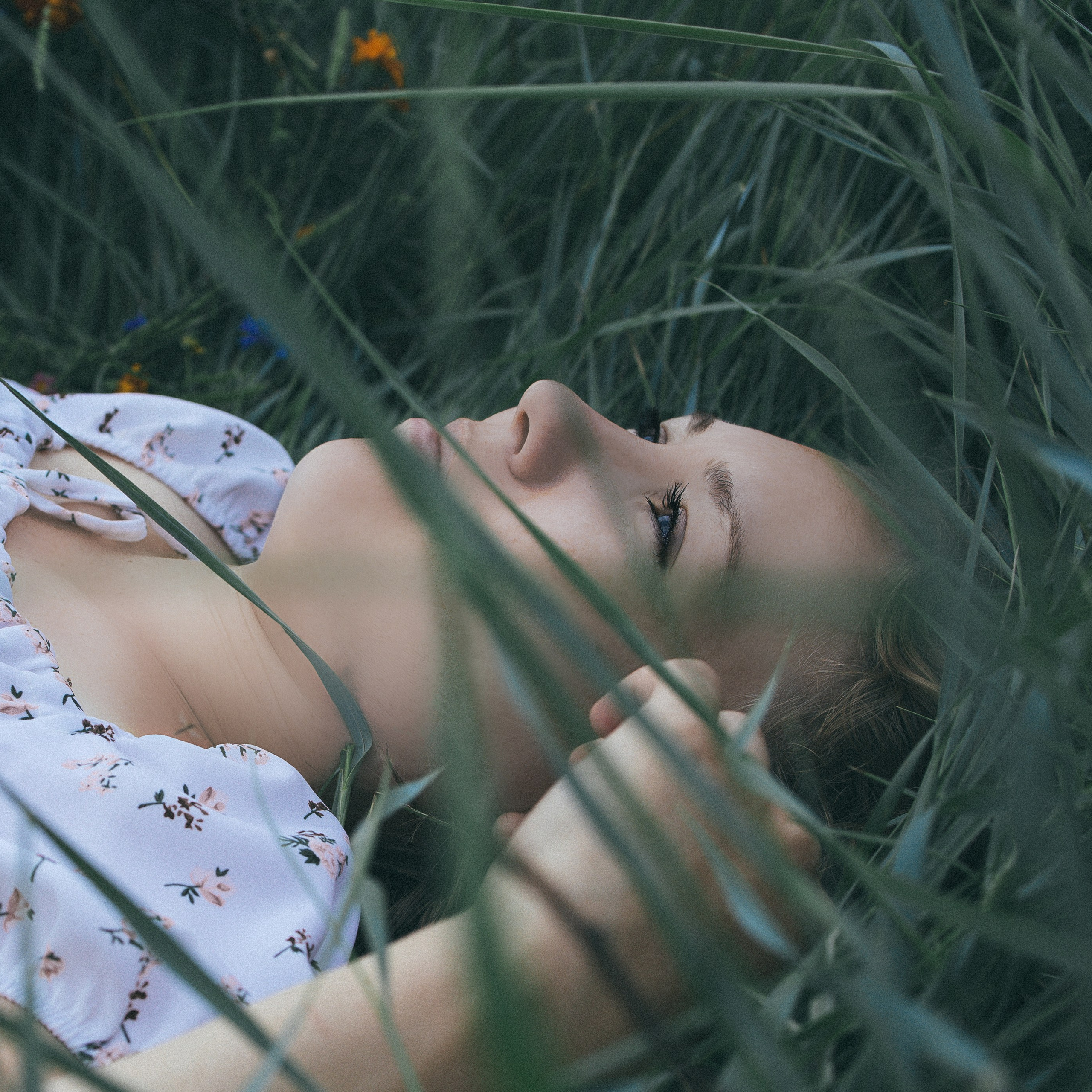 Анастасия, лето, озеро…