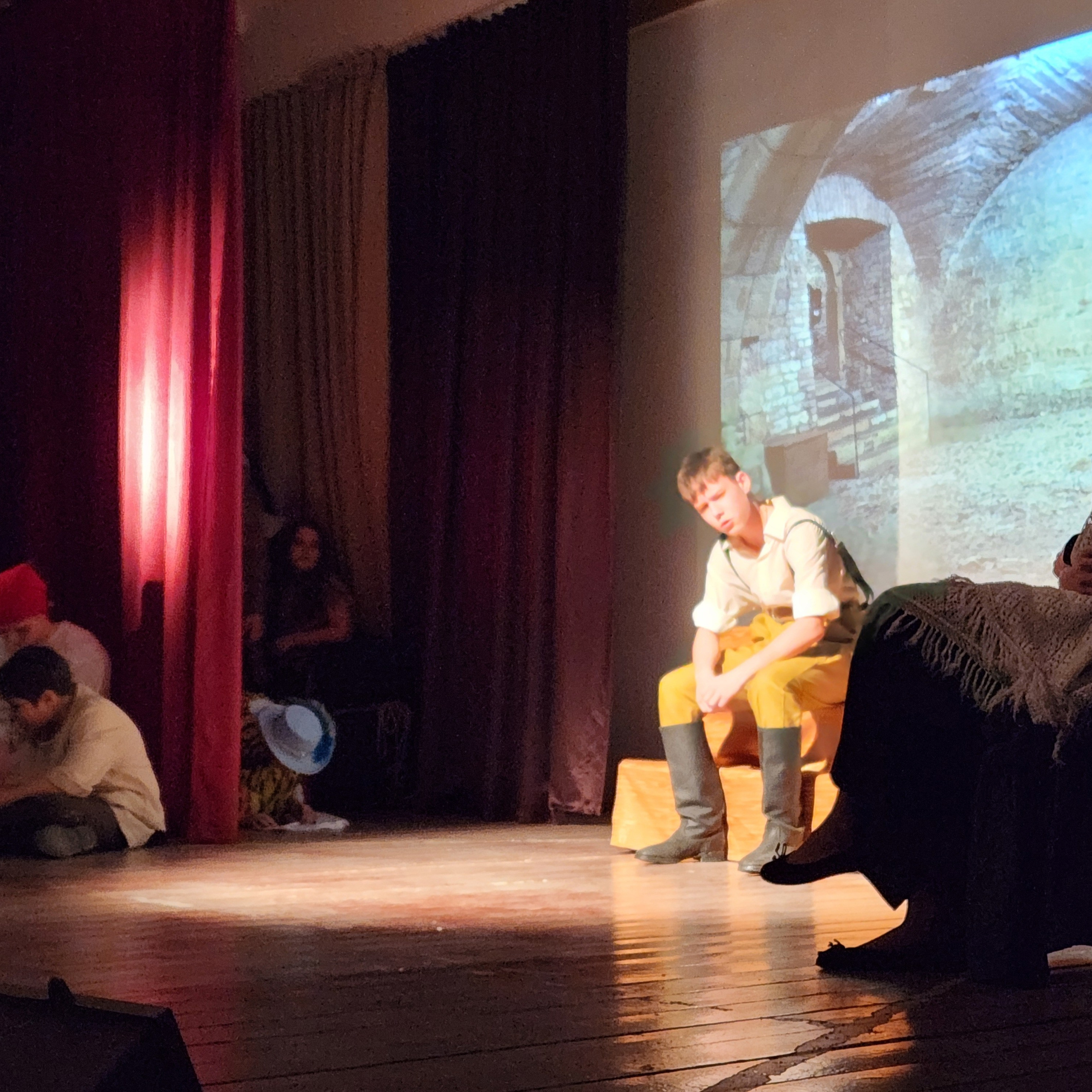 Синяя ворона