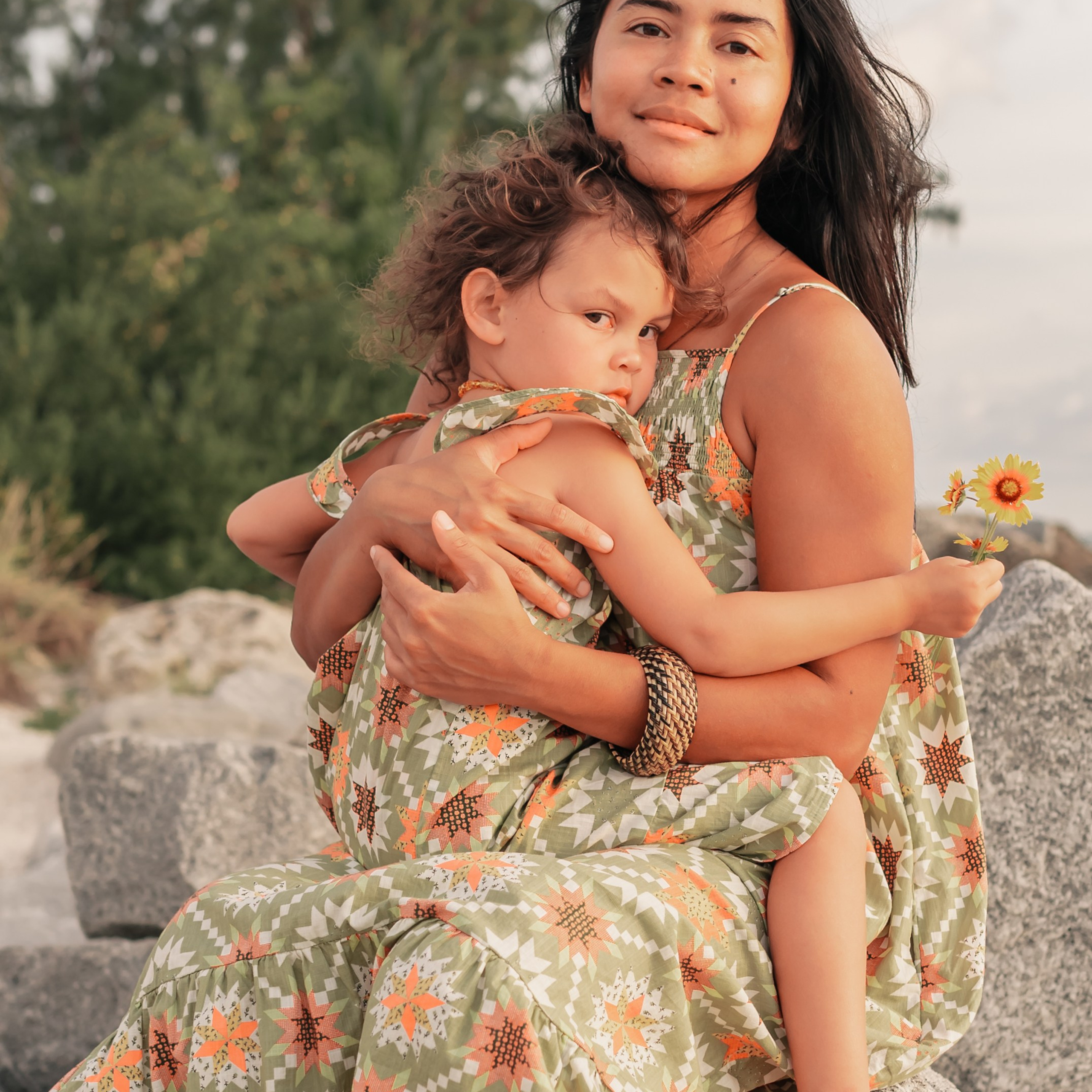 Kis and her daughter Kady