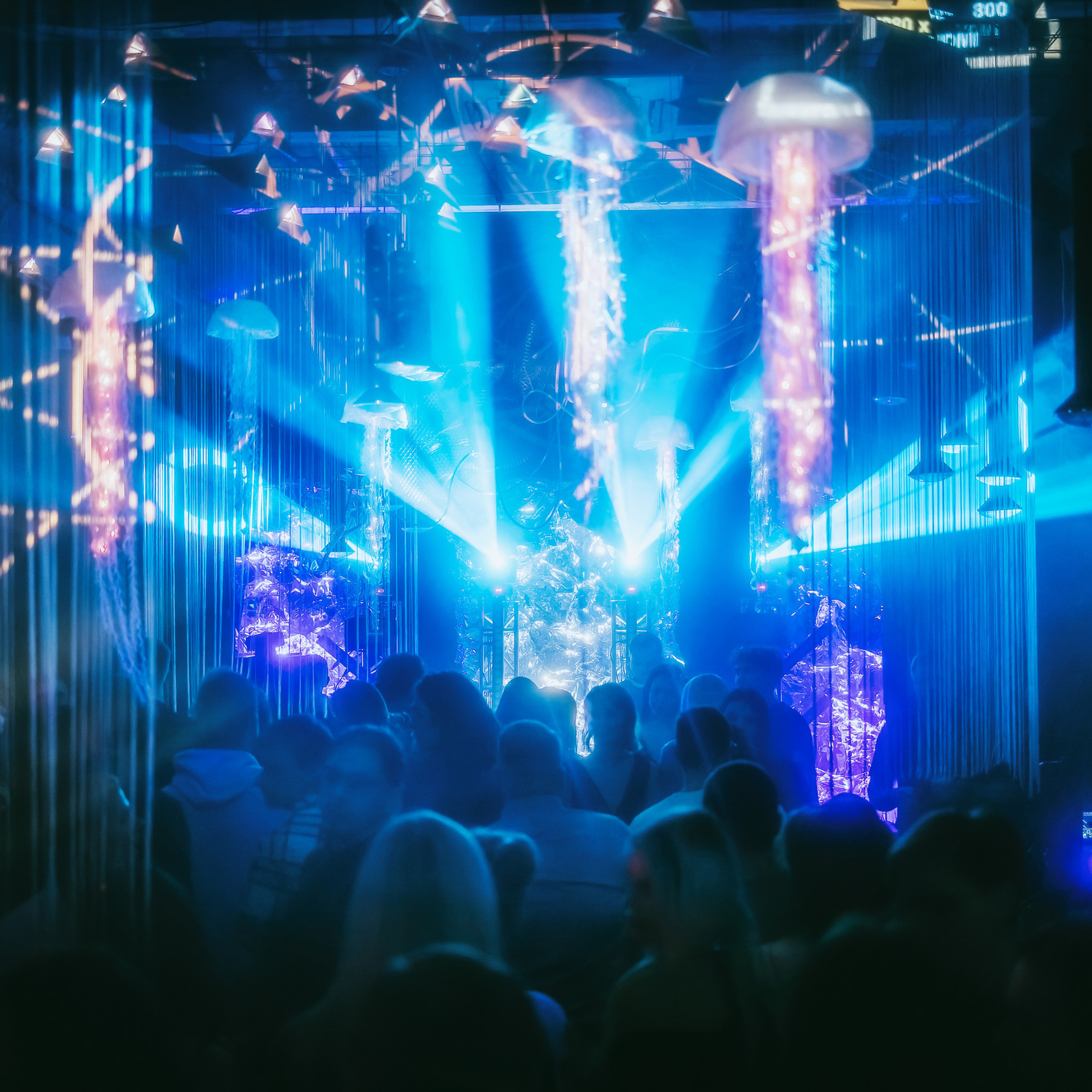 Reviews. Фото и видео контент за одну съемку — Веретенников Егор