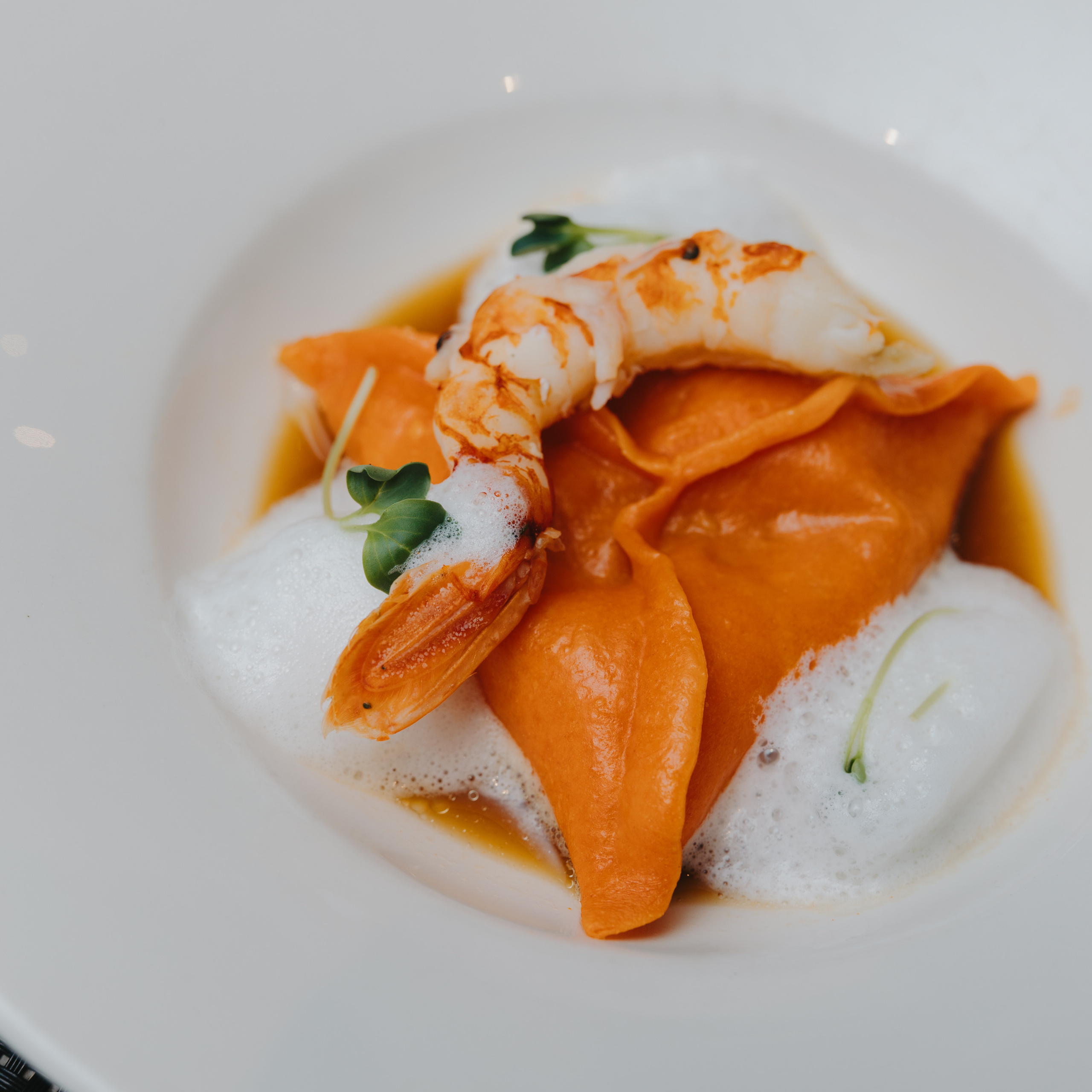 Reviews. Фото и видео контент за одну съемку — Веретенников Егор