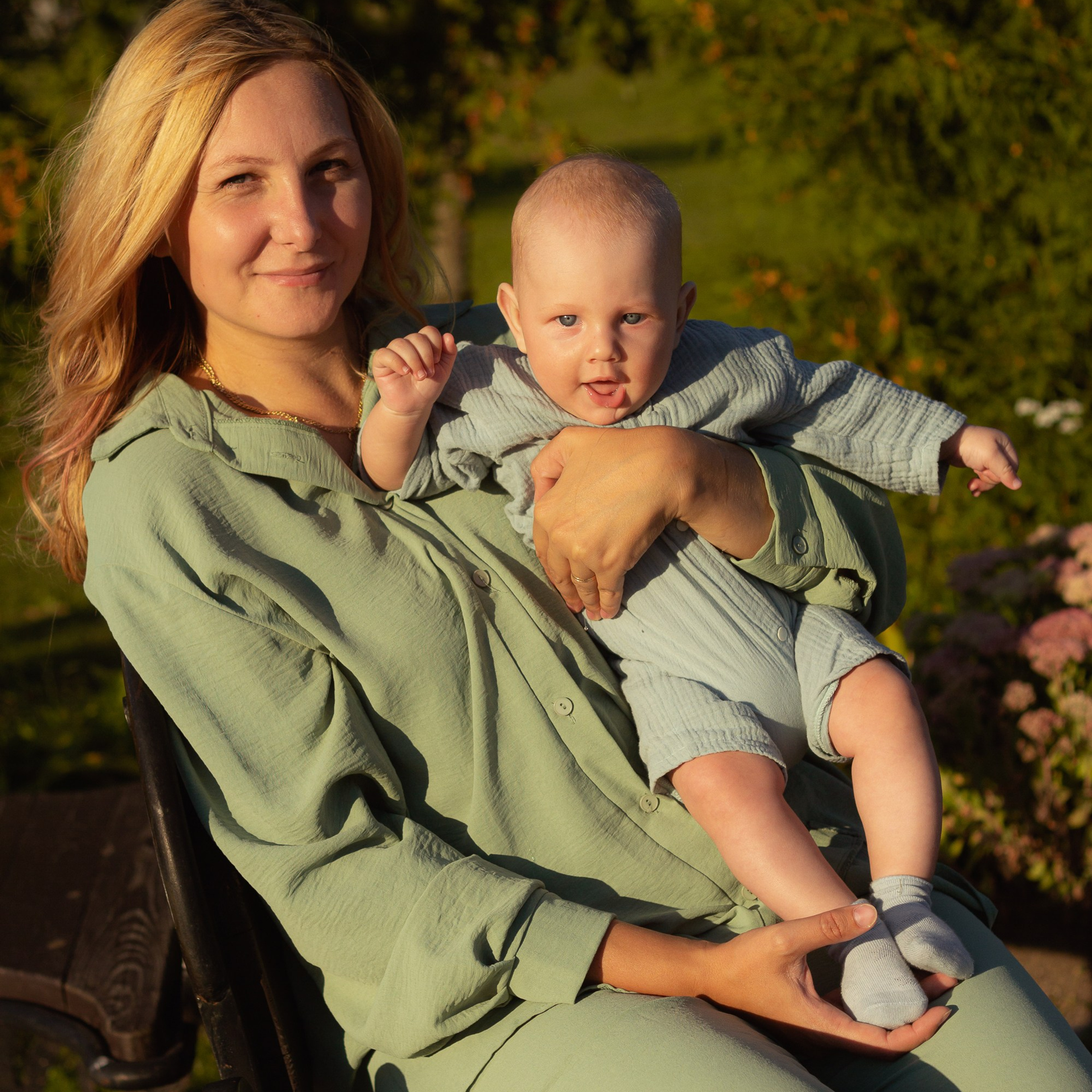 Наташа с малышом